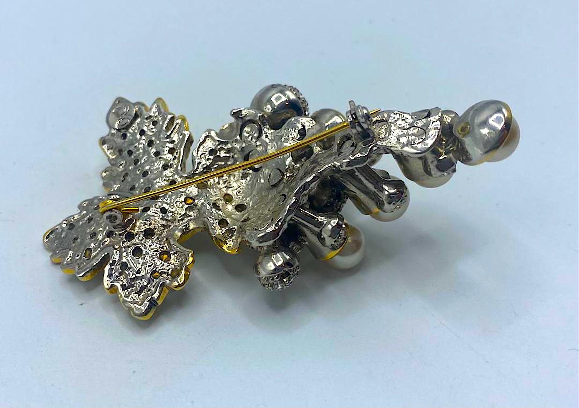 Gianni De Liguoro 1980s Silver & Gold Pearl & Rhinestone Grape Cluster Brooch  1