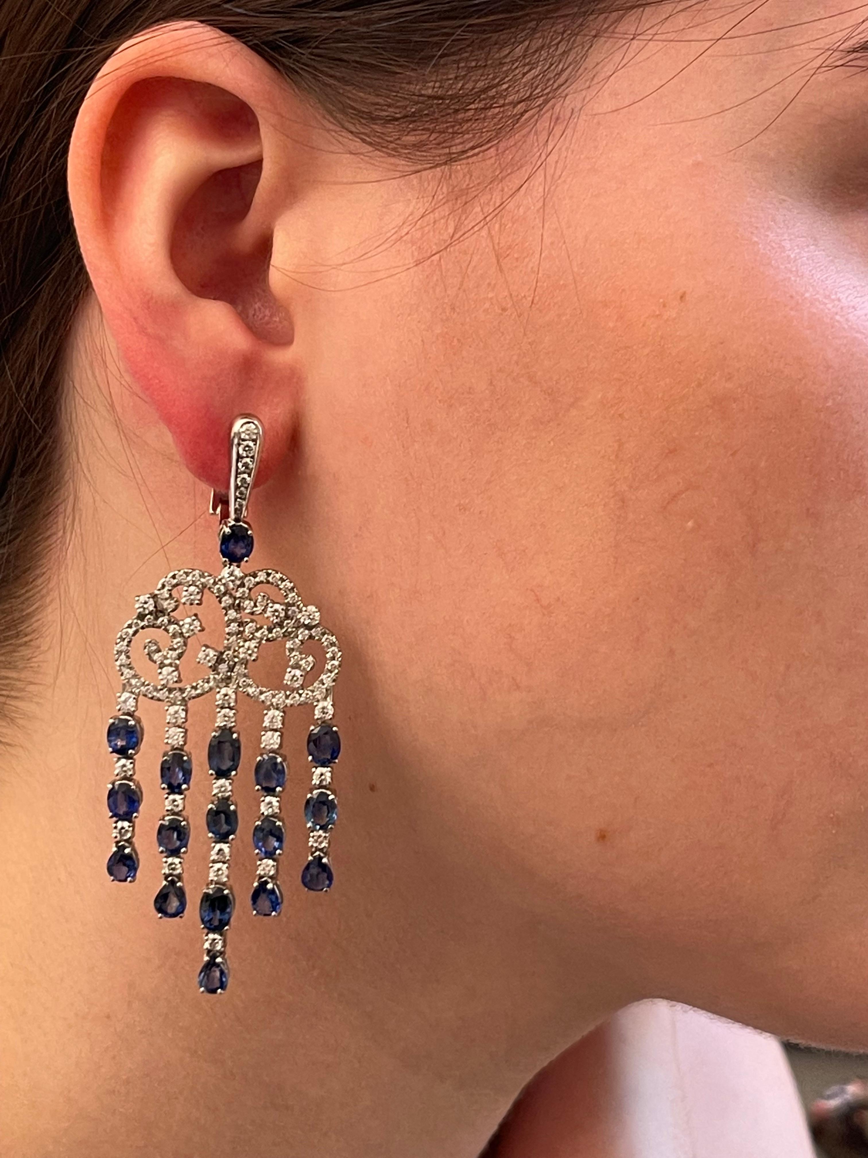 Modern Gianni Lazzaro Blue Sapphire White 18K Gold Diamond Earrings for Her For Sale