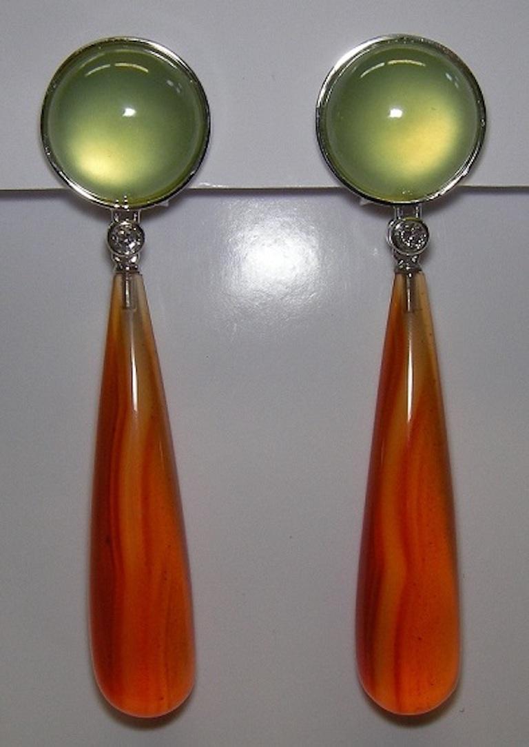 Modern Gianni Lazzaro Carnelian Prenit Cabochon White 18 Karat Gold Diamond Earrings For Sale