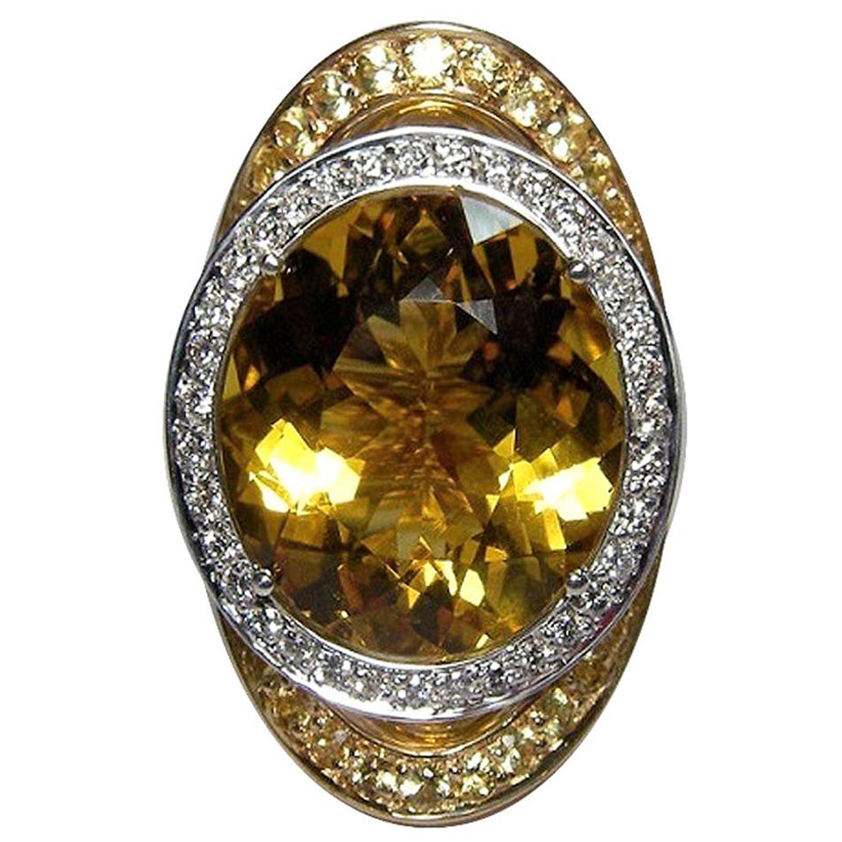 Gianni Lazzaro Bague rare en or jaune 18 carats avec saphir jaune, béryl 12,13 carats et diamants en vente