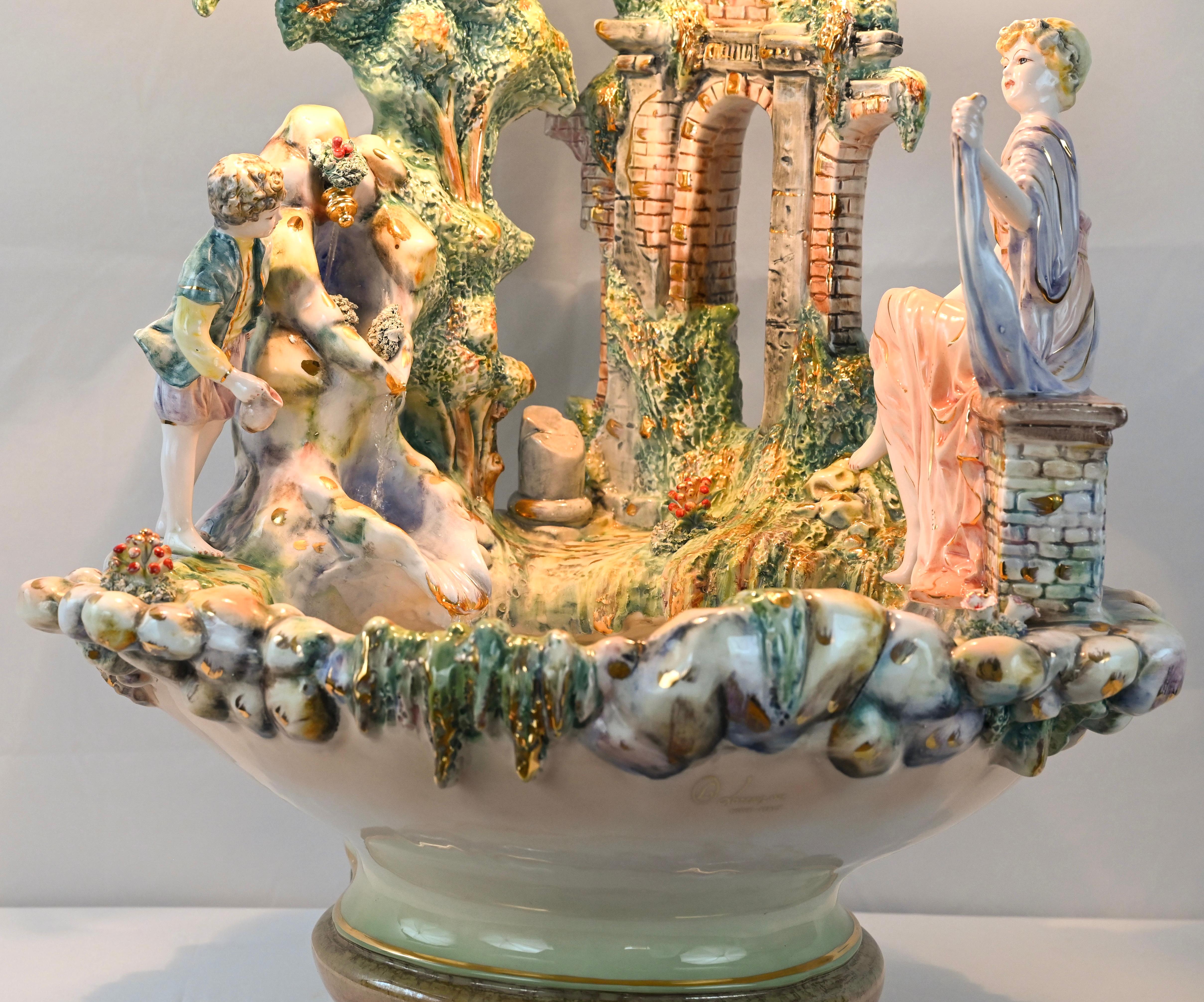 Gianni Lorenzon Italienisches Porzellan Beleuchtete Wasserfontäne oder Vogeltränke (Moderne der Mitte des Jahrhunderts) im Angebot