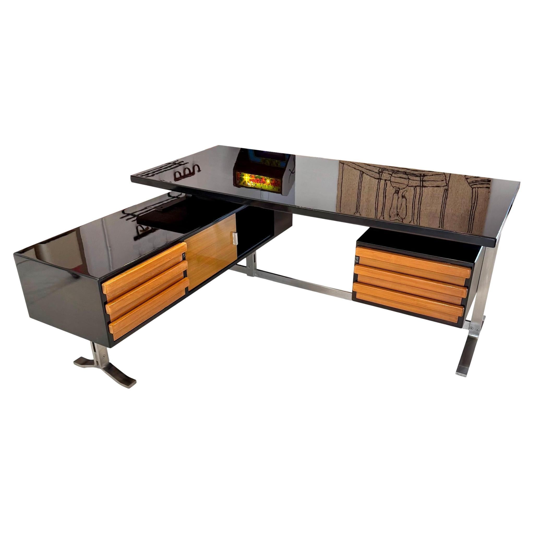 Gianni Moscatelli Desk for Formanova, 1979 Italy For Sale