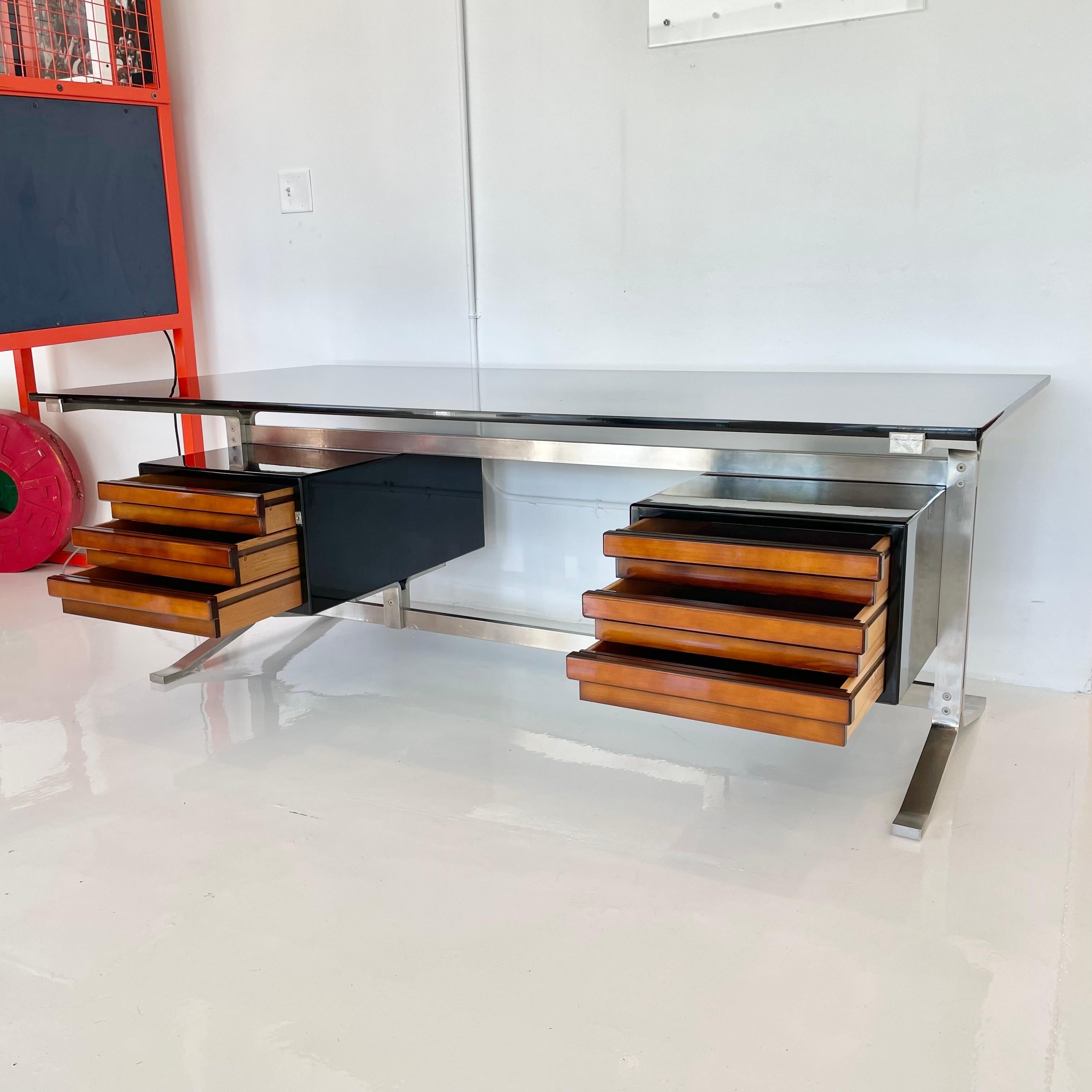 Mid-Century Modern Gianni Moscatelli Desk for Formanova