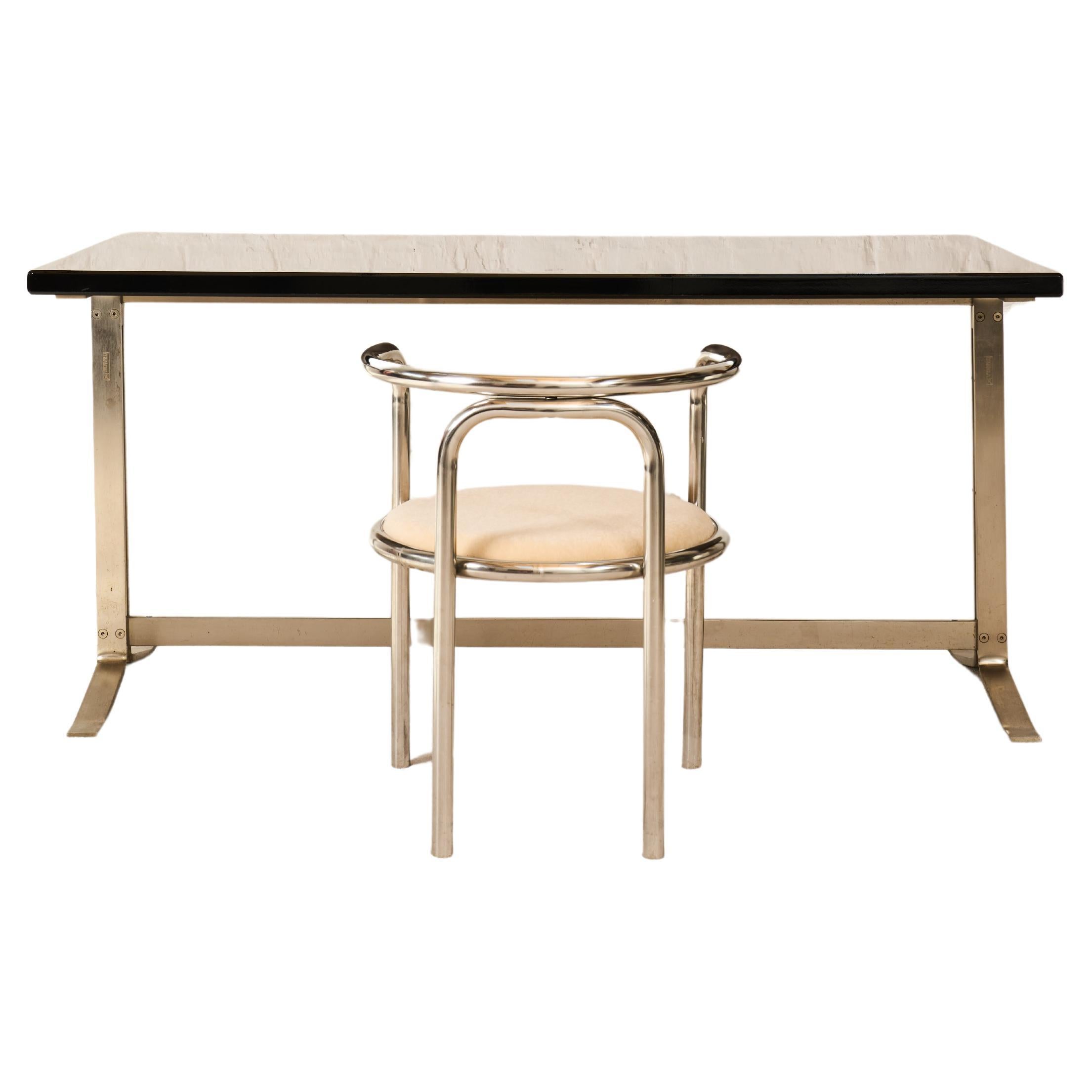 GIANNI MOSCATELLI Desk