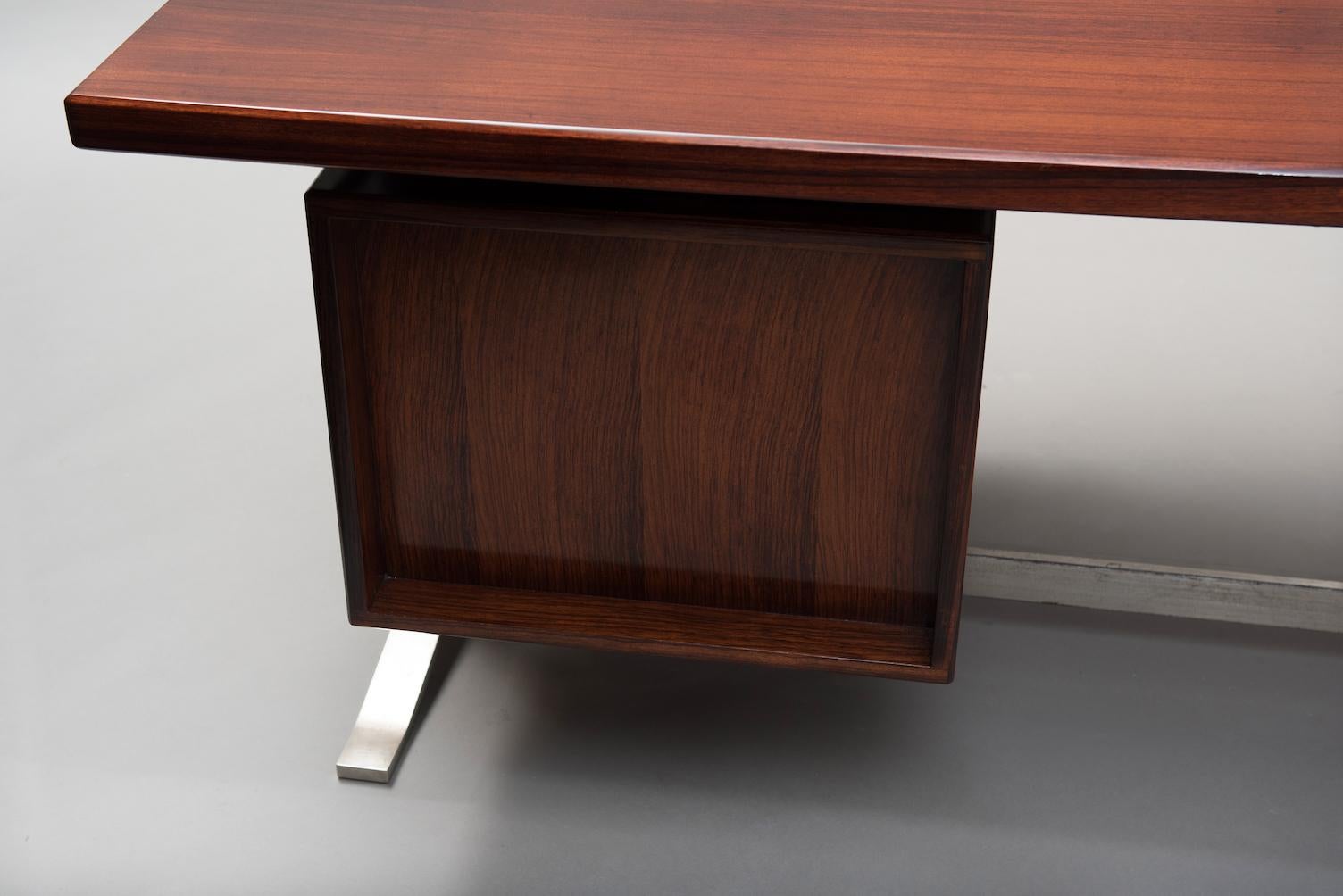 Gianni Moscatelli Executive Rosewood Angle Desk for Formanova 2