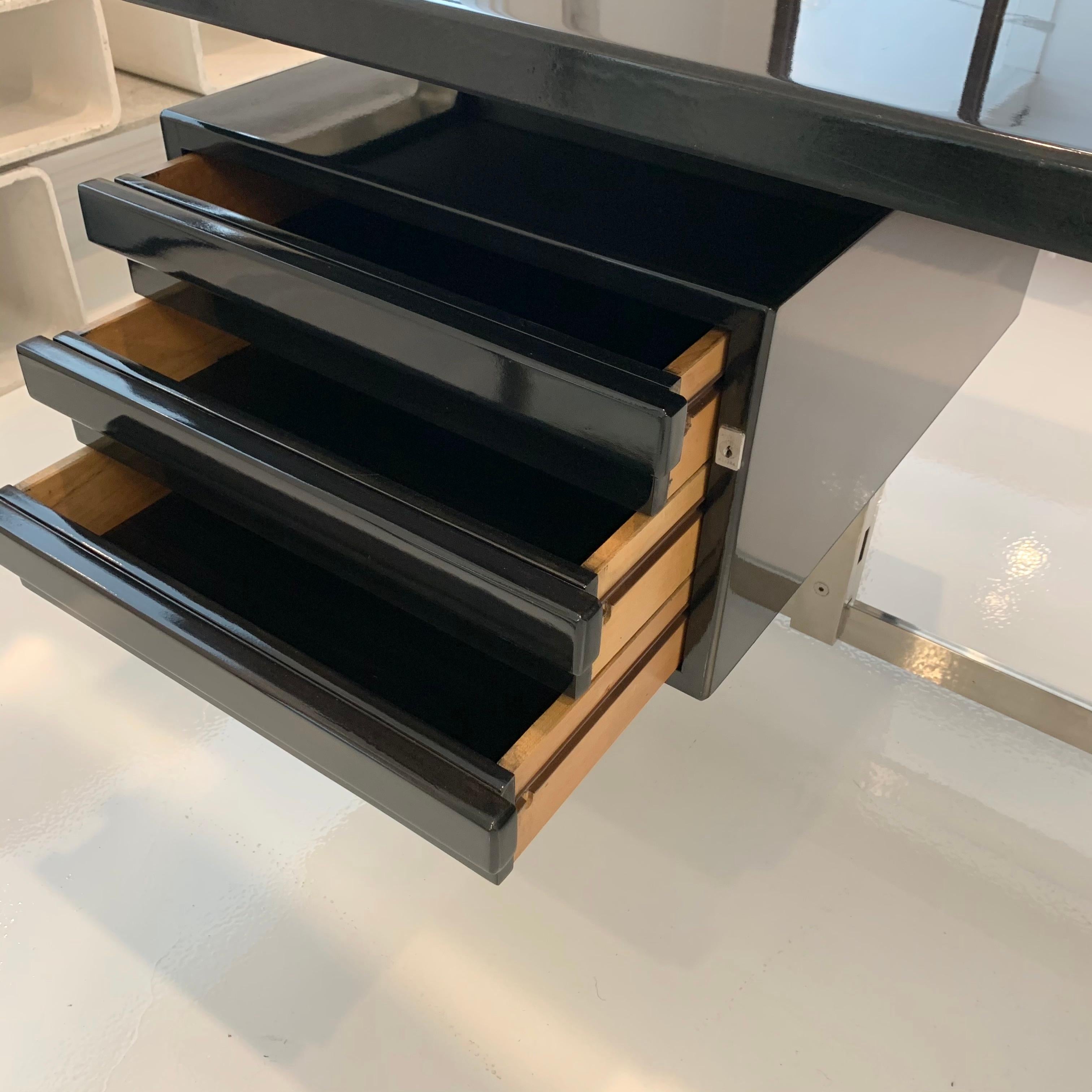 Gianni Moscatelli Platform Desk for Formanova 9