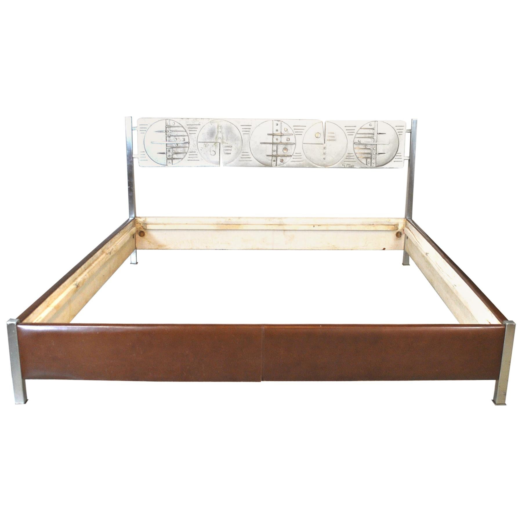 Gianni Pinna Sculptor Midcentury Bed in Bronze Casting