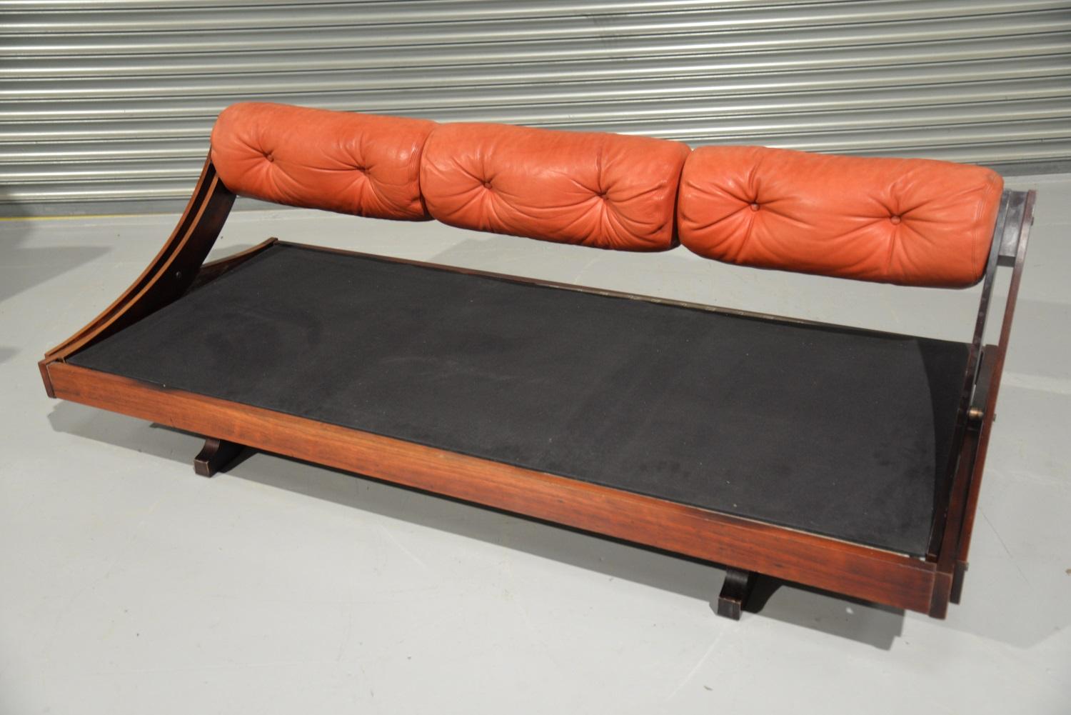 Gianni Songia Daybed/Sofa Designed for Sormani of Italy, 1963 For Sale 5
