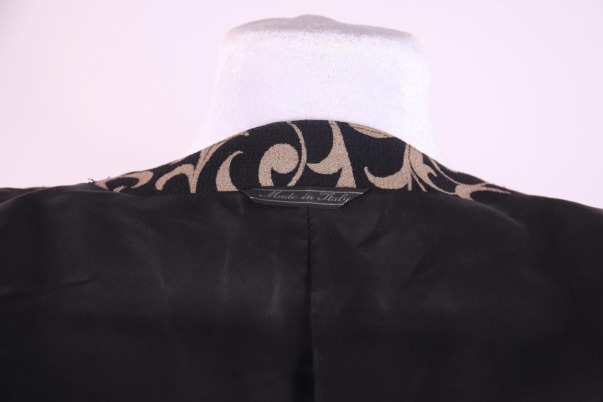 Gianni Versace 1988 wool jacket For Sale 6