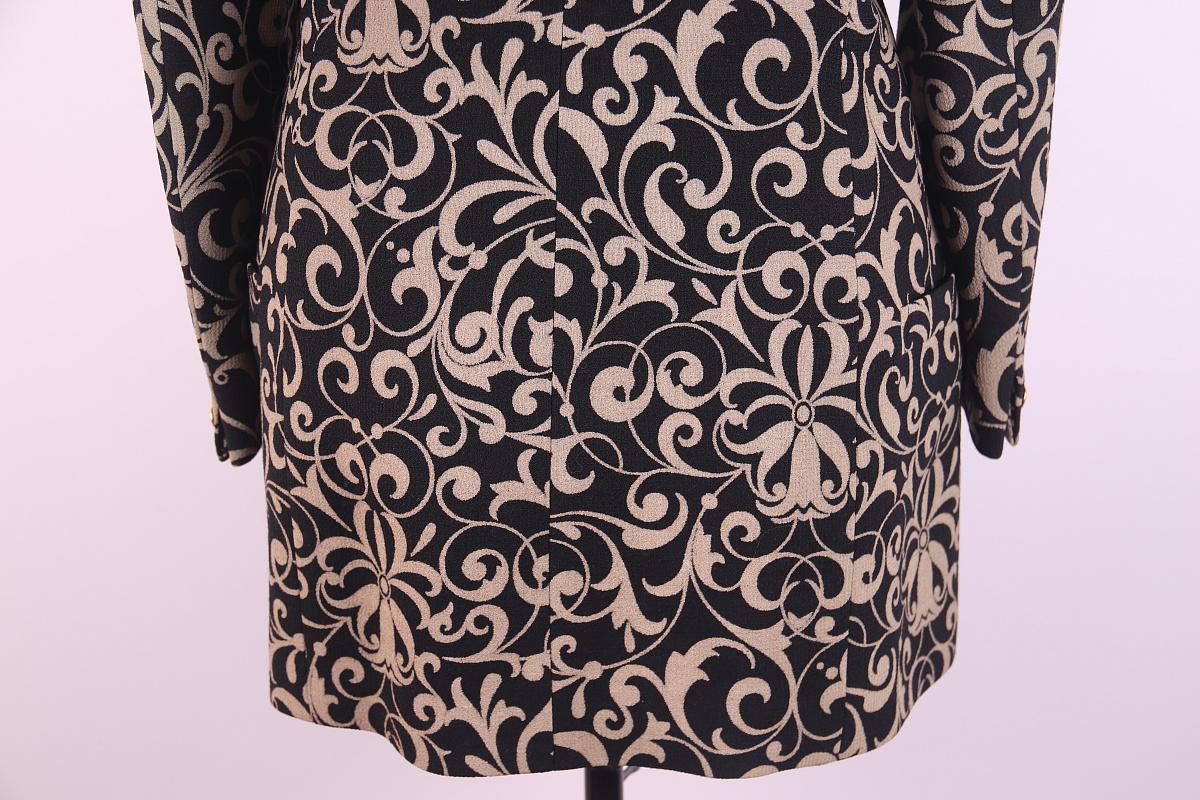 Gianni Versace 1988 wool jacket For Sale 1