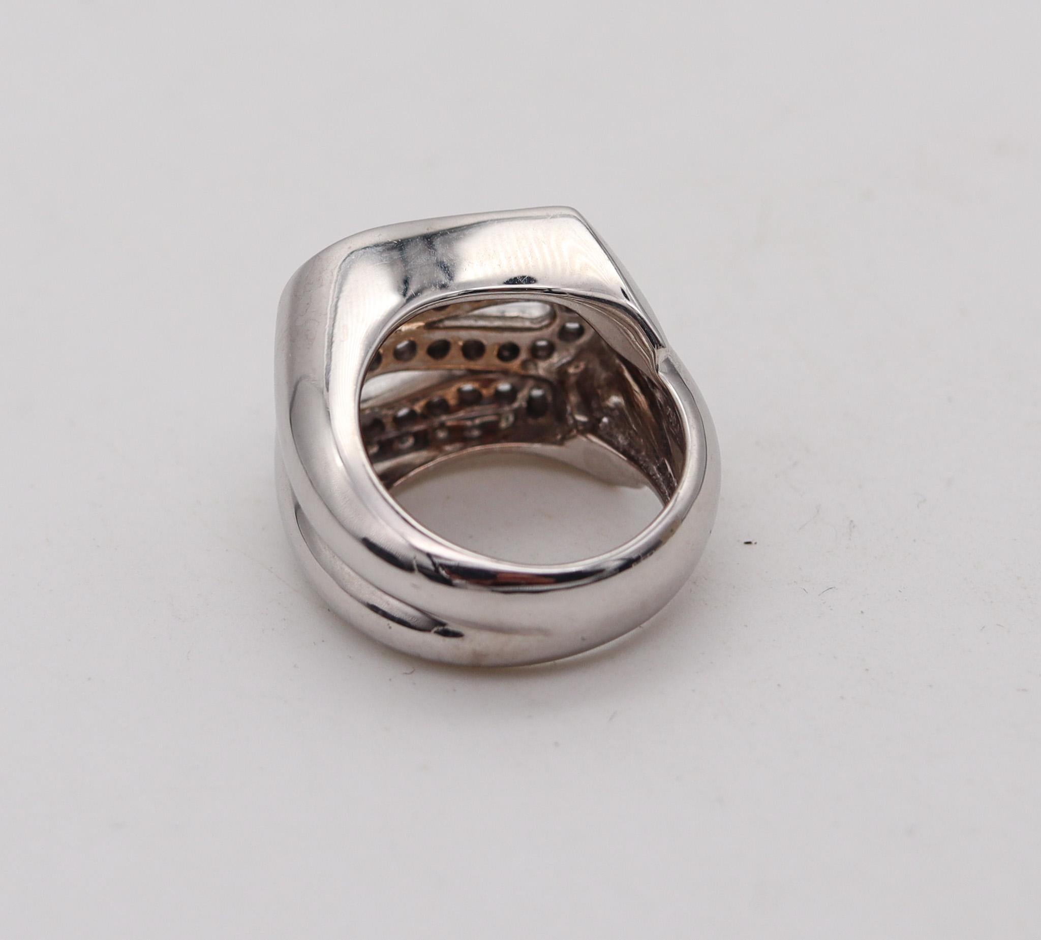 Women's or Men's Gianni Versace 1990 Cocktail Ring In 18Kt White Gold With 1.03 Ctw In Diamonds For Sale