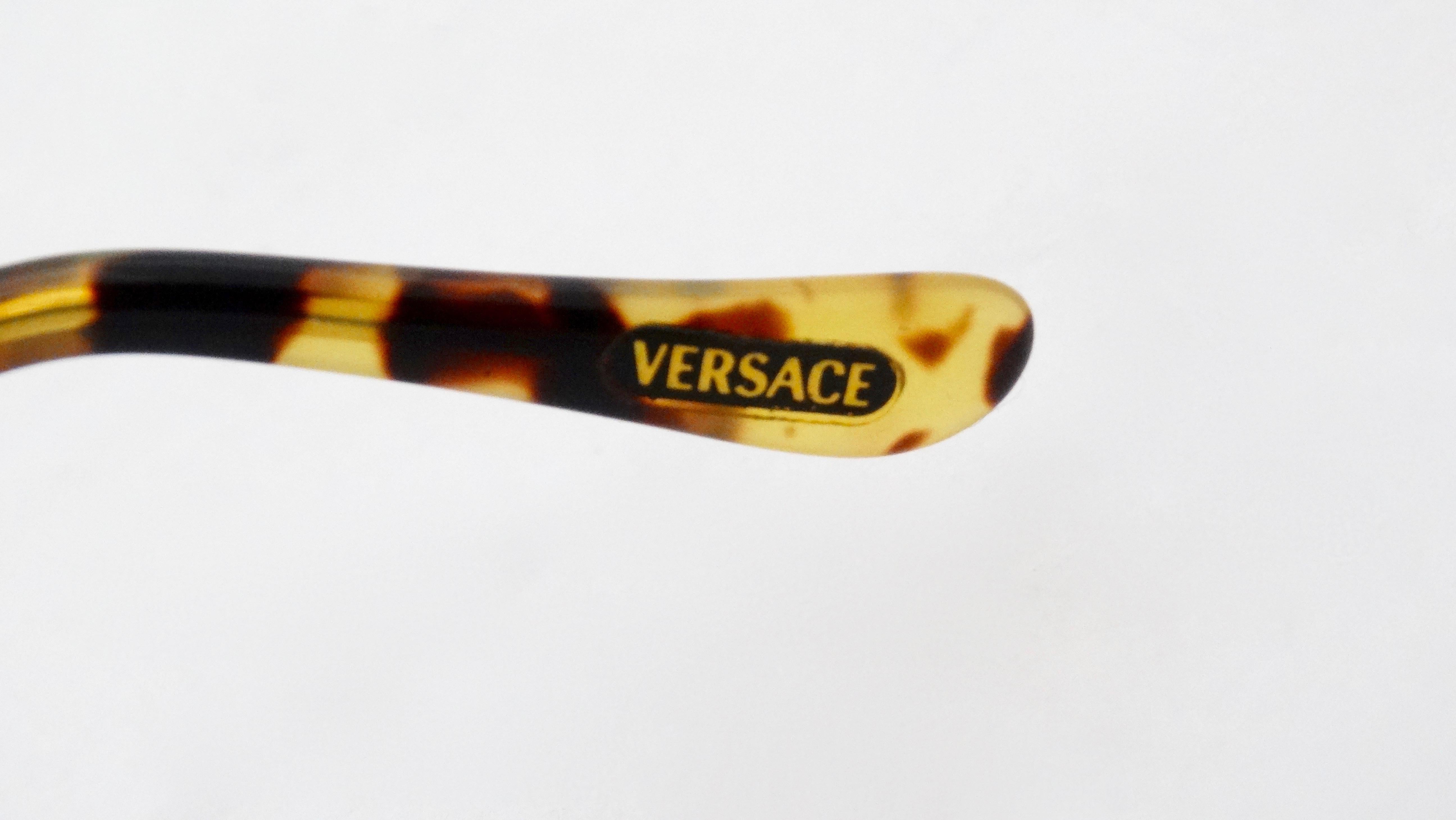 Gianni Versace 1990s Greek Key Sunglasses  In Good Condition In Scottsdale, AZ