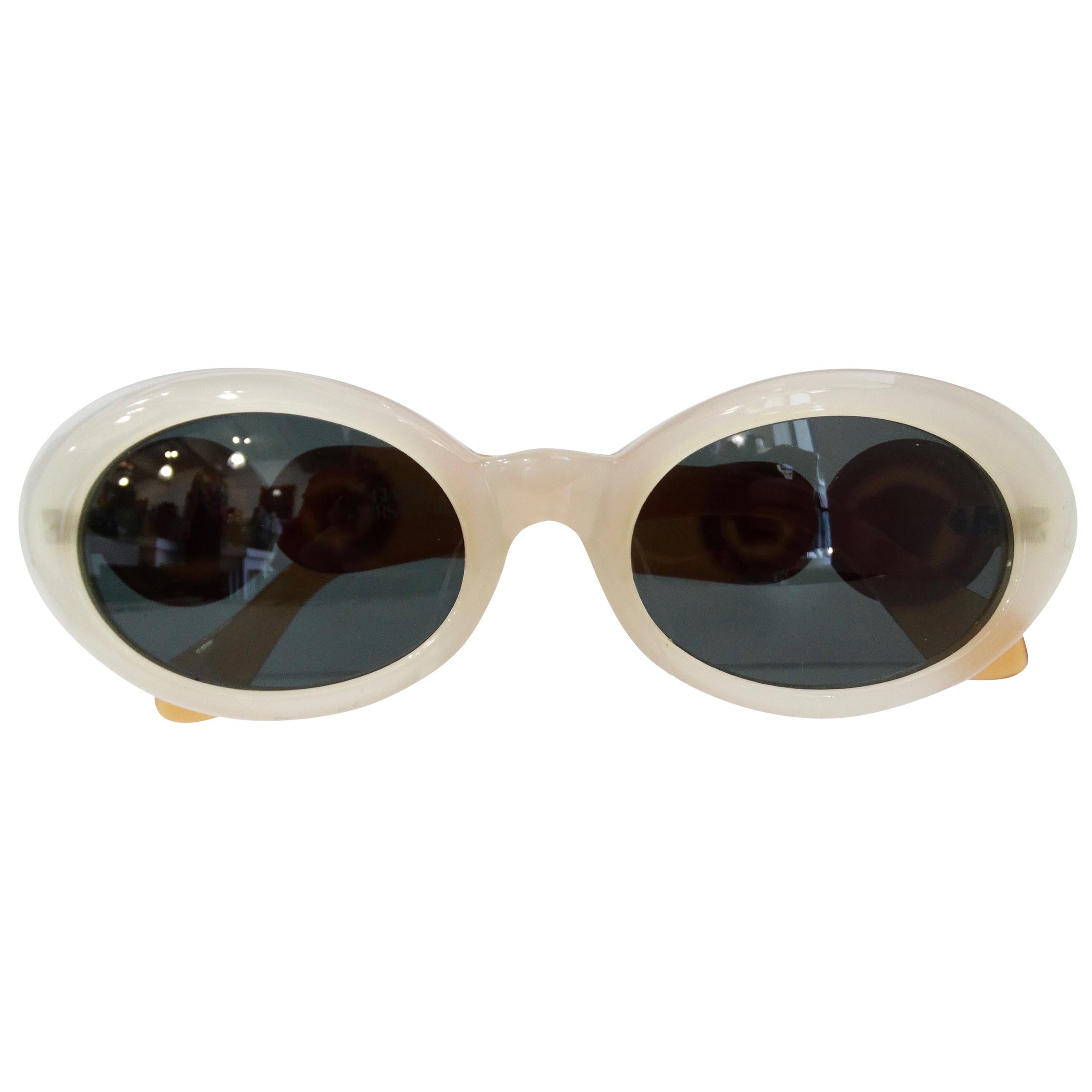 Gianni Versace 1990s Two-Tone Oval Sunglasses 