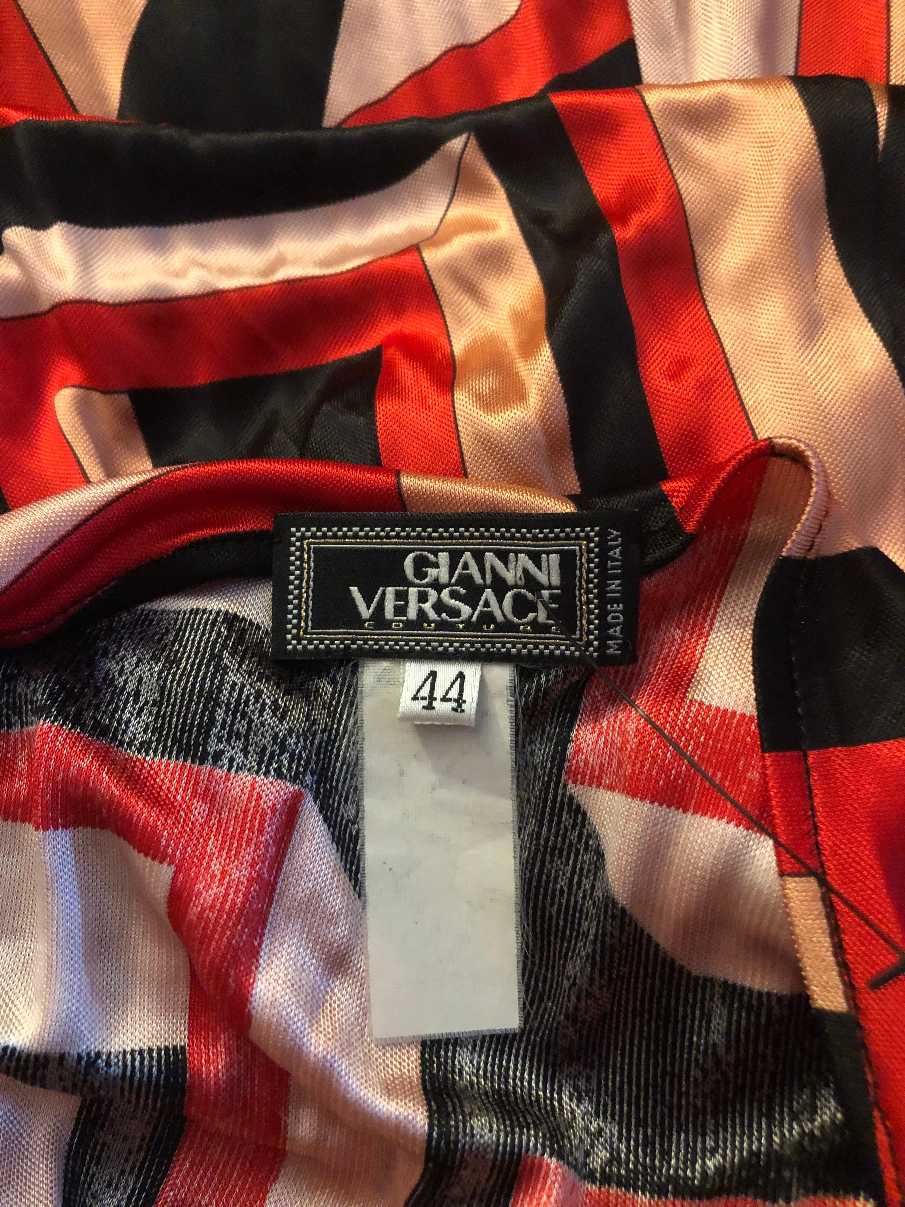 Gianni Versace F/S 2001 Vintage Kleid mit geometrischem Druck und offenem Rückenausschnitt im Angebot 4