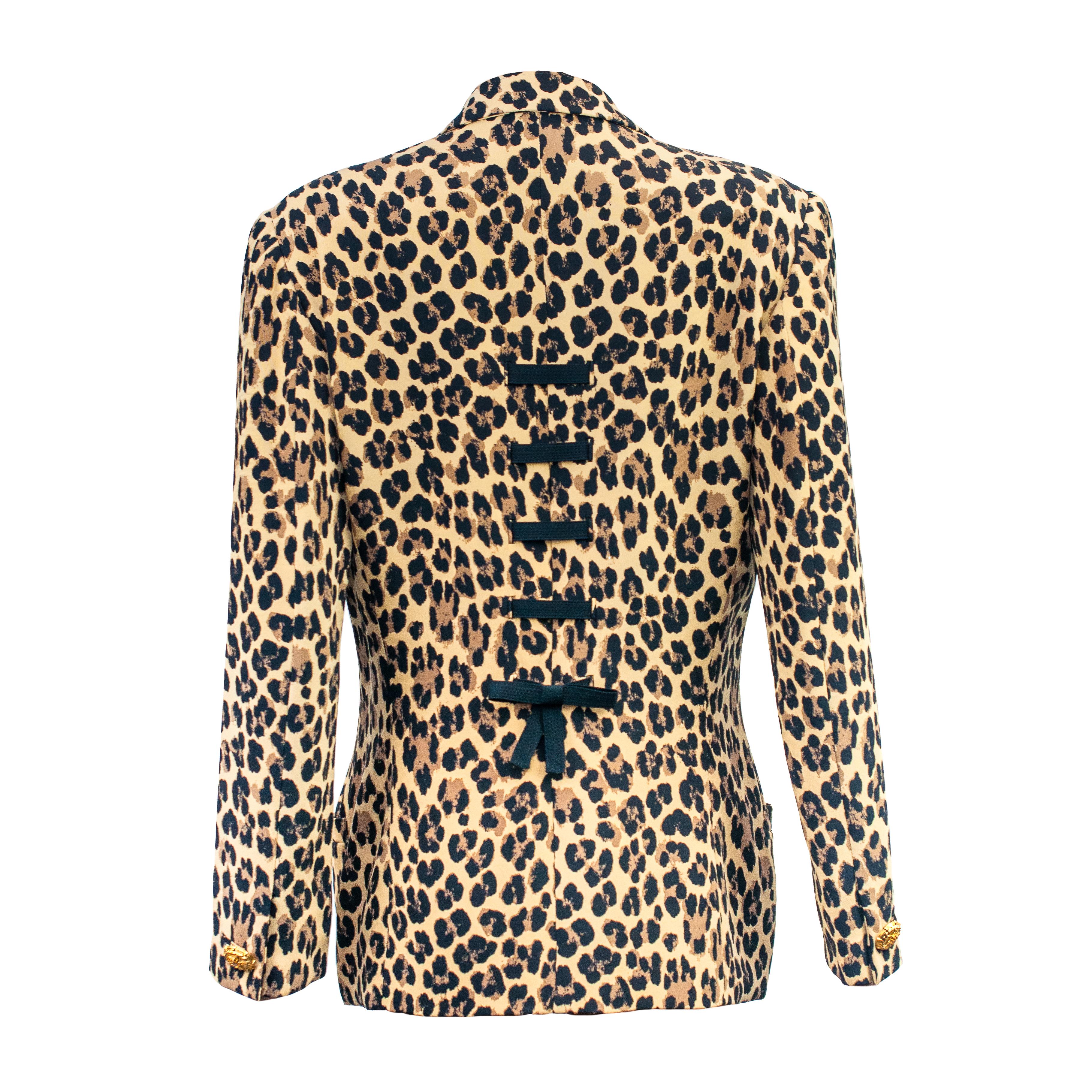 Ruder Than The Rest presents: Spring-summer 1992 'Tresor De La Mer' collection double-breasted blazer.

Runway collection look number 24.

All over leopard print design.

Corset-style laces on the back.

Structured blazer with shoulder