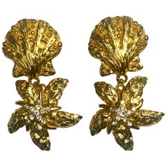 Retro Gianni Versace 1992 shell and starfish gold tone clip on earrings 