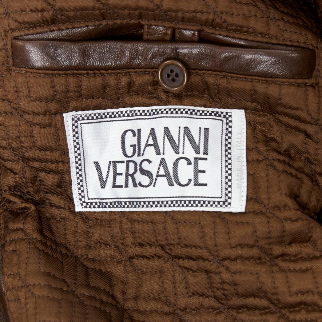 Gianni Versace 1992 Vintage S&M fibbia bondage Tiger bomber in pelle IT48 in vendita 5