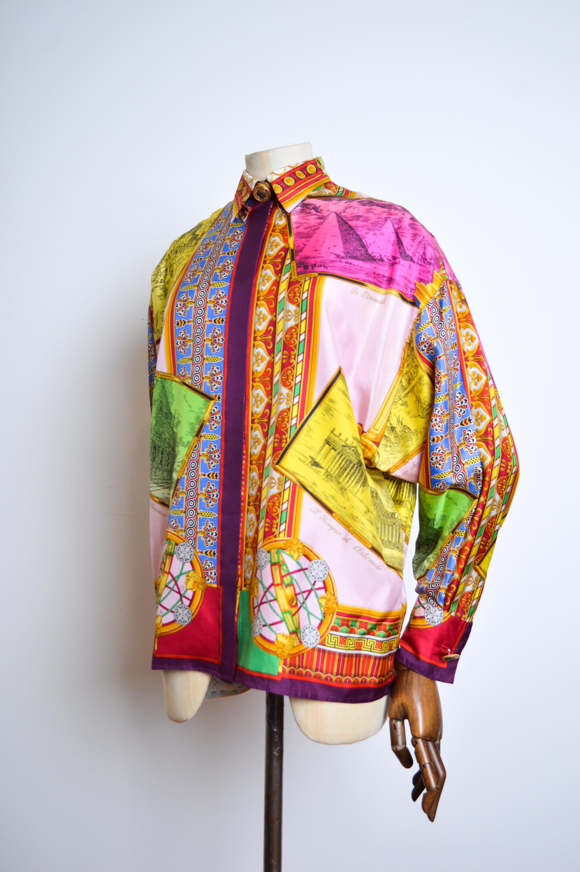 Gianni Versace 1993 Spring Runway Atelier Pure Silk patterned Colourful Shirt For Sale 10