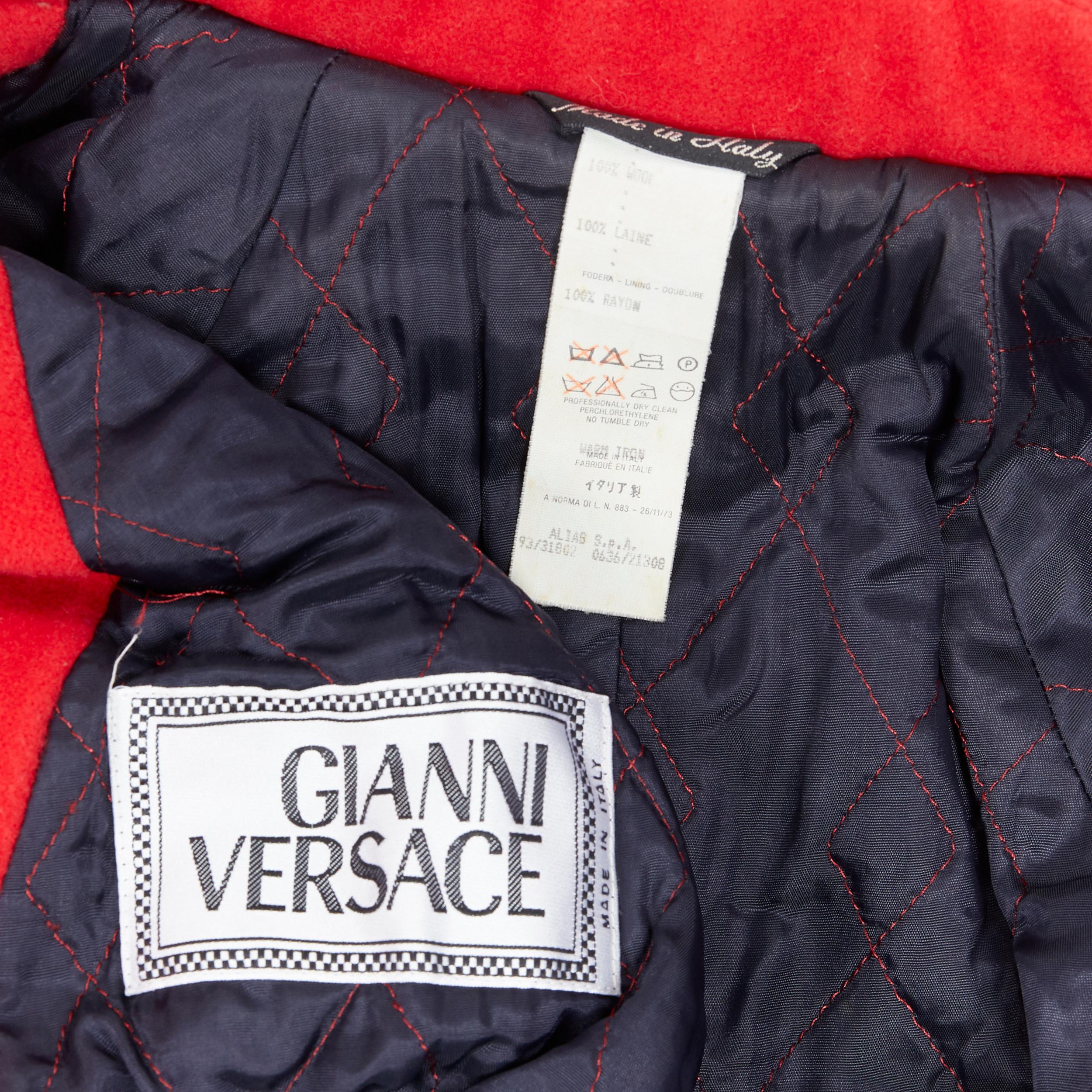 GIANNI VERSACE 1993 Vintage rote Wolle Medusa Knopf Doppelreihermantel M 7