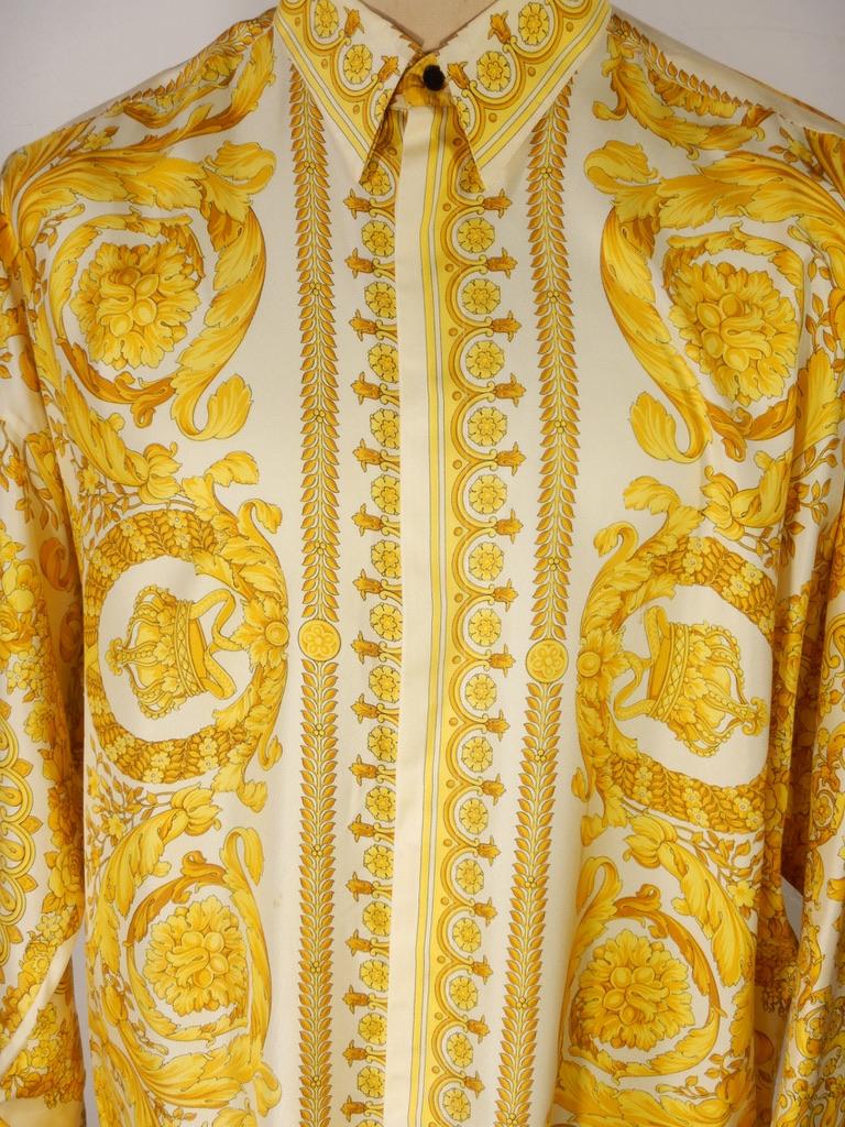 Gianni Versace 1994 Barocco - Chemise en soie en vente 5