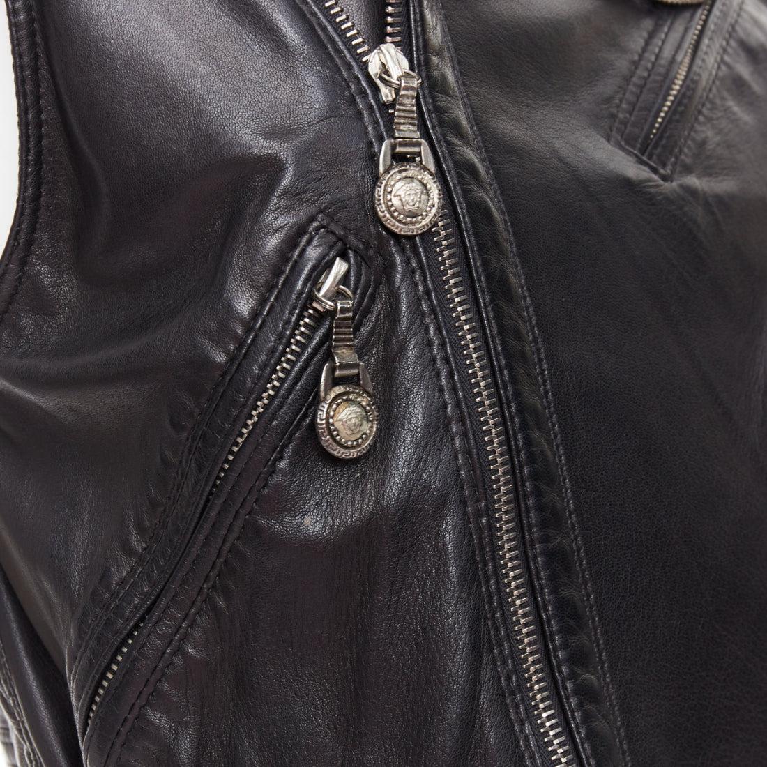 GIANNI VERSACE 1994 Vintage leather medusa safety pin biker vest IT38 XS For Sale 4