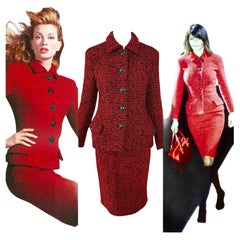GIANNI VERSACE 1995 Icónico Traje de Falda de Pasarela Vintage Rojo y Negro