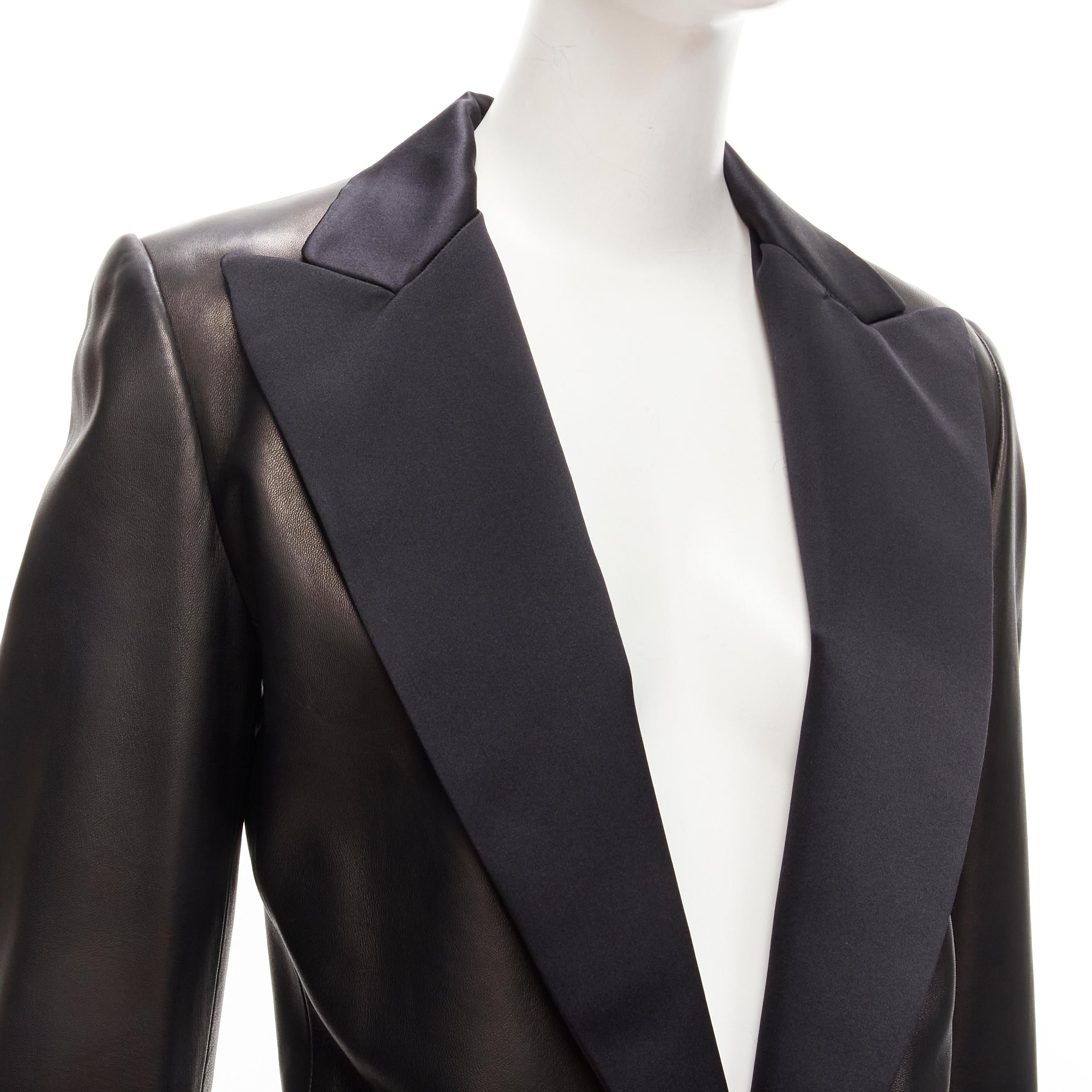 GIANNI VERSACE 1995 Vintage black satin peak lapel leather coat IT40 S
Reference: TGAS/C01962
Brand: Gianni Versace
Designer: Gianni Versace
Collection: 1995
Material: Leather, Satin
Color: Black
Pattern: Solid
Closure: Button
Lining: Black