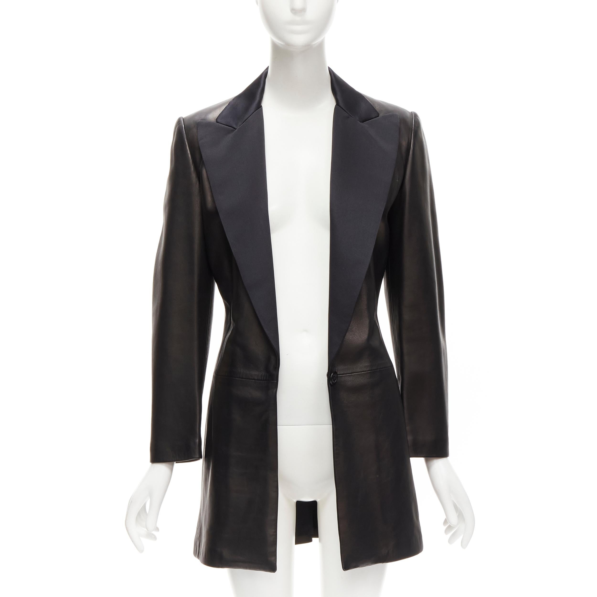 GIANNI VERSACE 1995 Vintage black satin peak lapel leather coat IT40 S In Excellent Condition For Sale In Hong Kong, NT