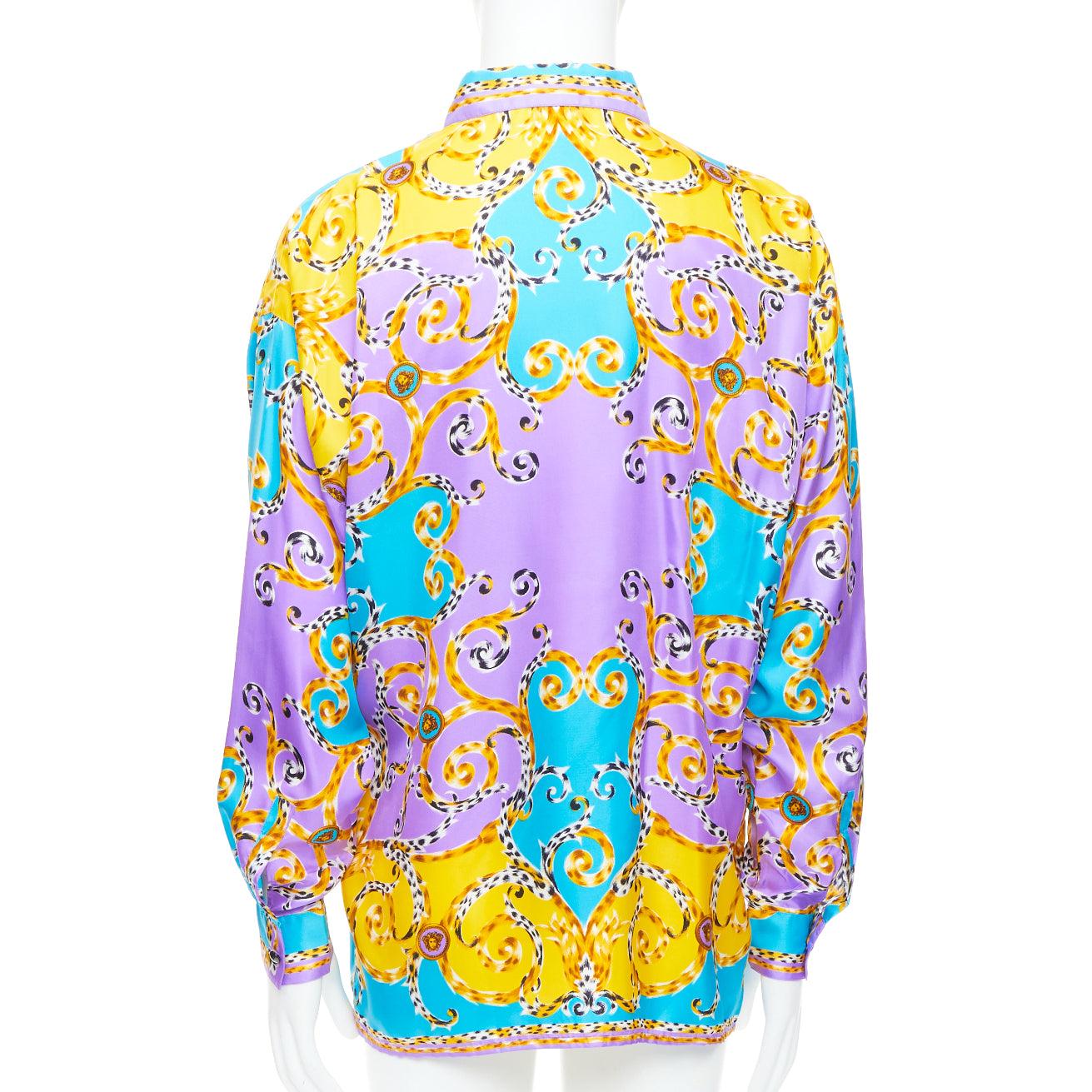 Uomo Gianni Versace 1995 Versace 100% seta viola giallo leopardo barocco camicia IT48 M. in vendita