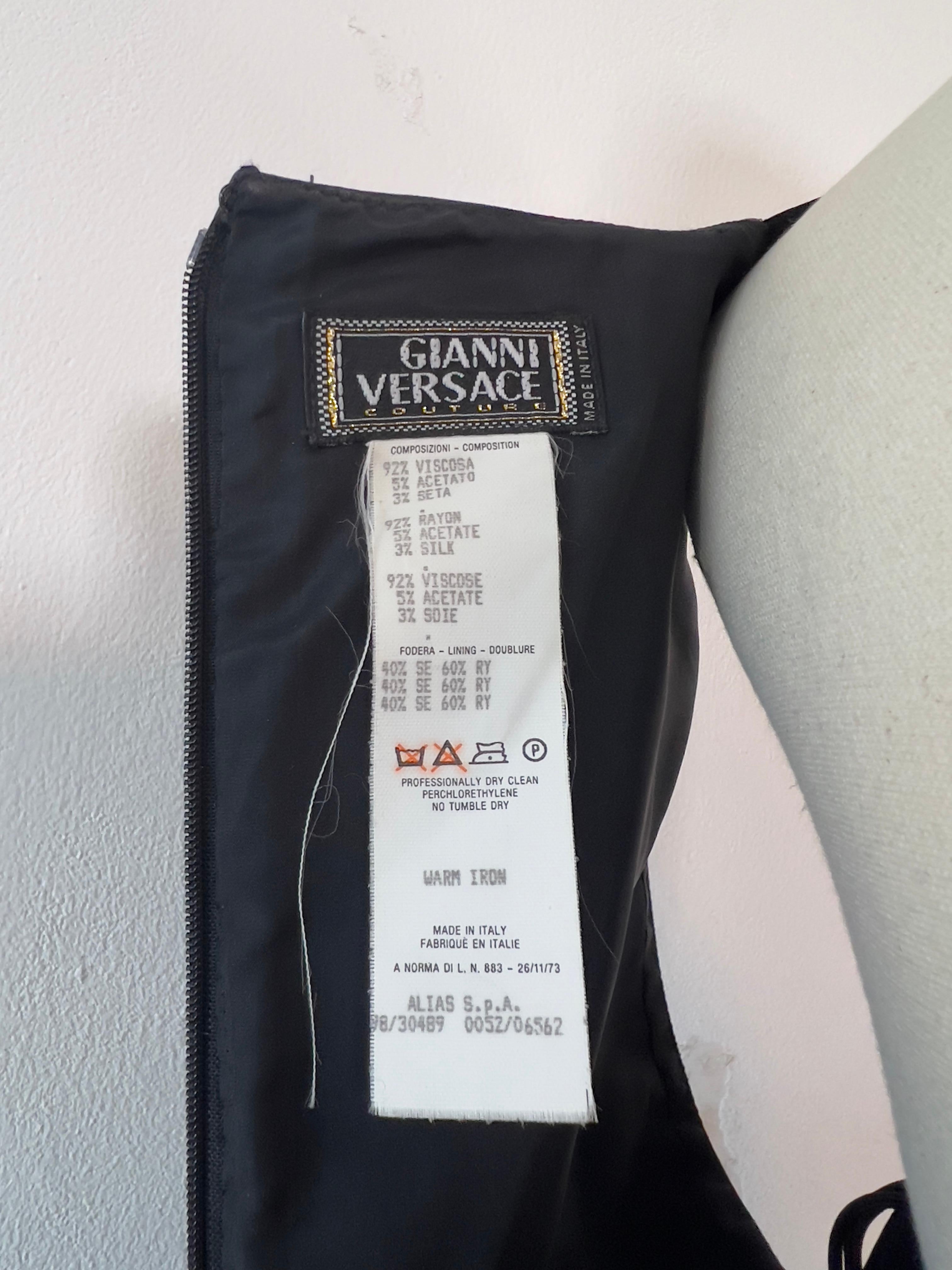 Gianni Versace 1997 Couture fall black leather gown  For Sale 2
