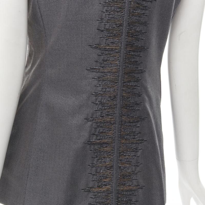 Argento GIANNI VERSACE 1998 Gilet vintage in lurex argento metallizzato ricamato sulla schiena in vendita