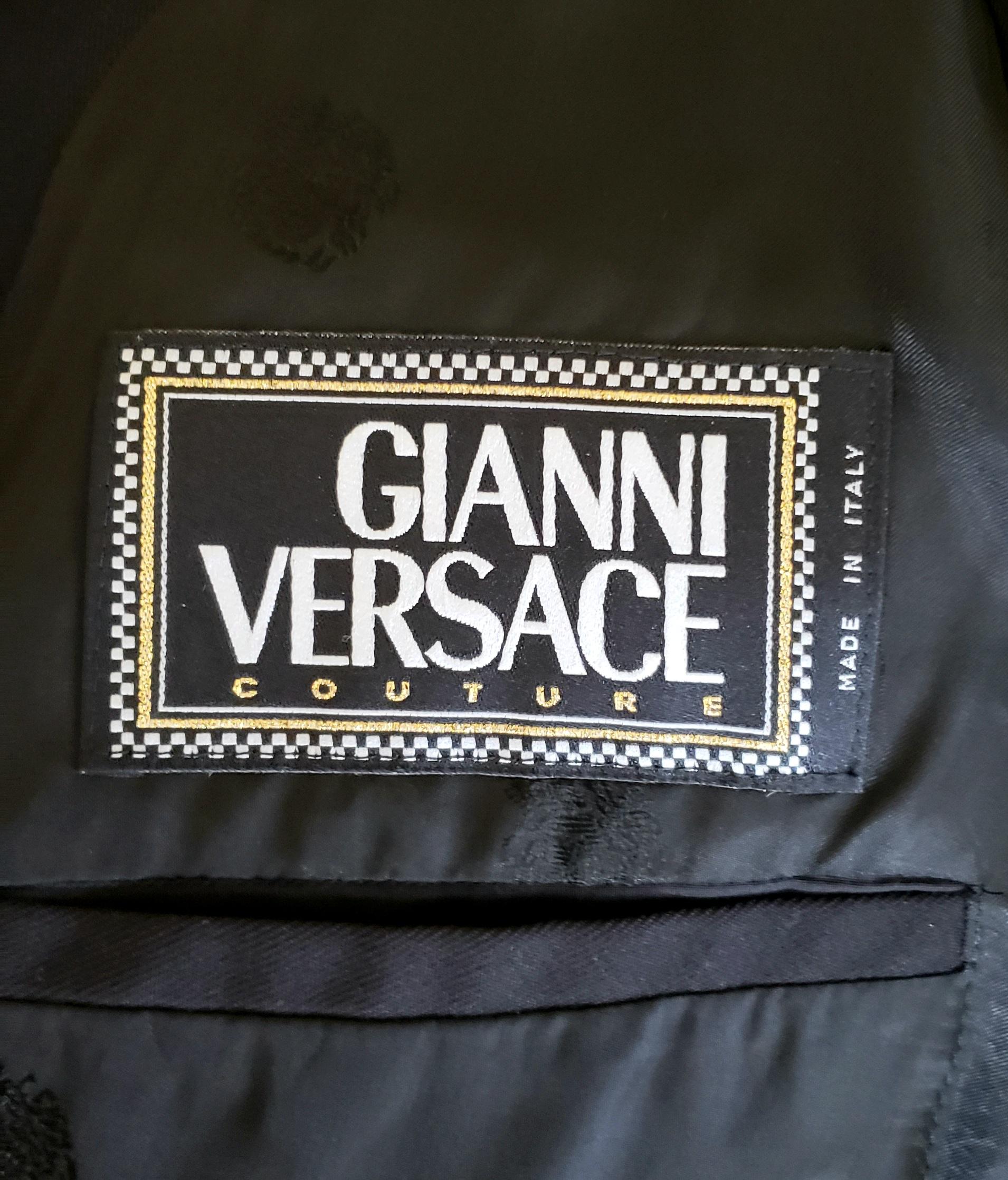 GIANNI VERSACE 2000-s VINTAGE BLACK COTTON/SILK DOUBLE- BRESTED JACKET 48-38 (M) For Sale 2