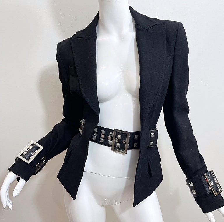 Gianni Versace 2000s Y2K Bondage Inspired Size 44 / 8 Belted Blazer Jacket For Sale 2