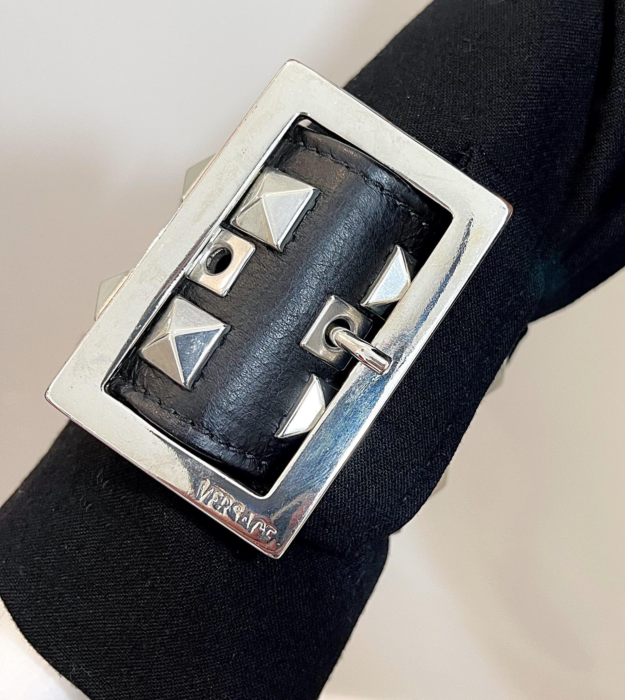 Women's Gianni Versace 2000s Y2K Bondage Inspired Size 44 / 8 Belted Blazer Jacket