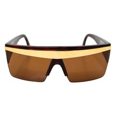 Gianni Versace 676 Oversized Gold-Tone Bar Shield Sunglasses circa 1990s