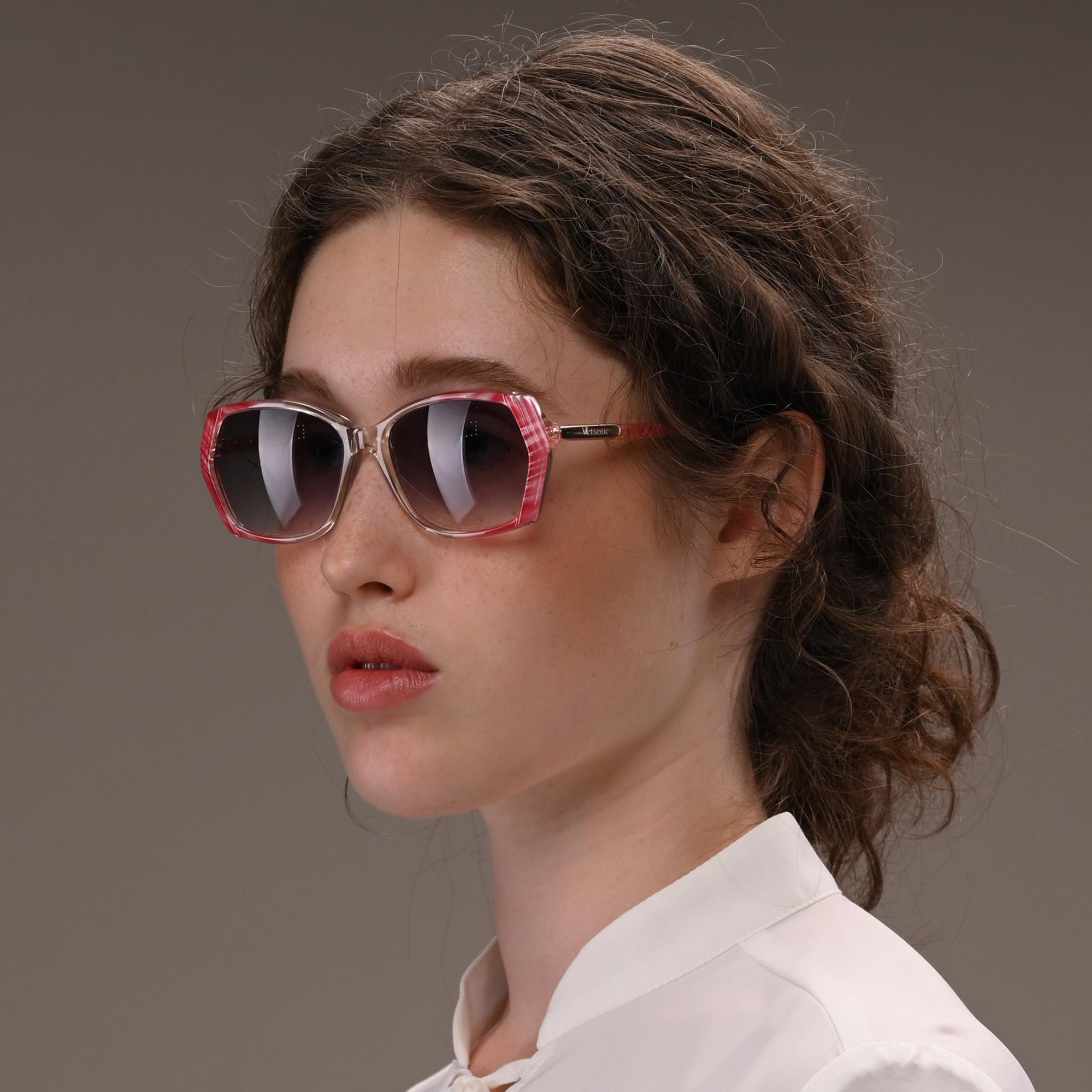 Occhiali da sole rosa anni '80 Gianni Versace per donna in vendita 3