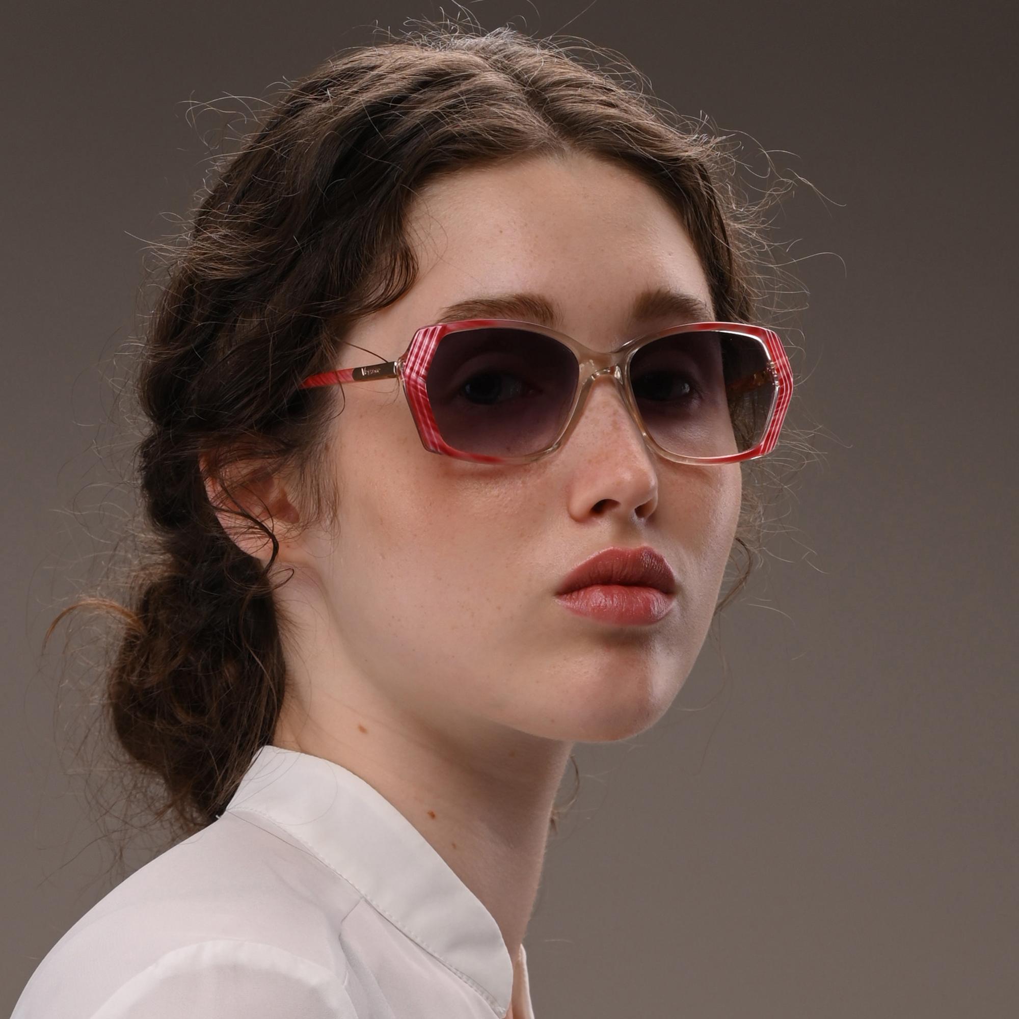Gianni Versace 80s vintage sunglasses  In New Condition For Sale In Santa Clarita, CA