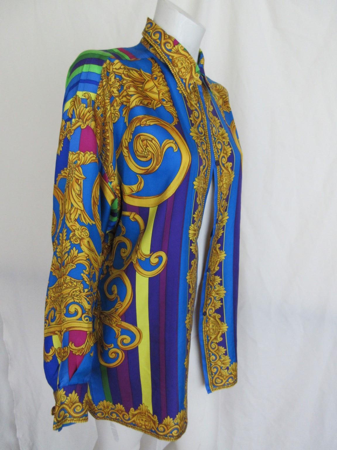 Gianni Versace 90's Silk Gold Medusa Blouse For Sale 5