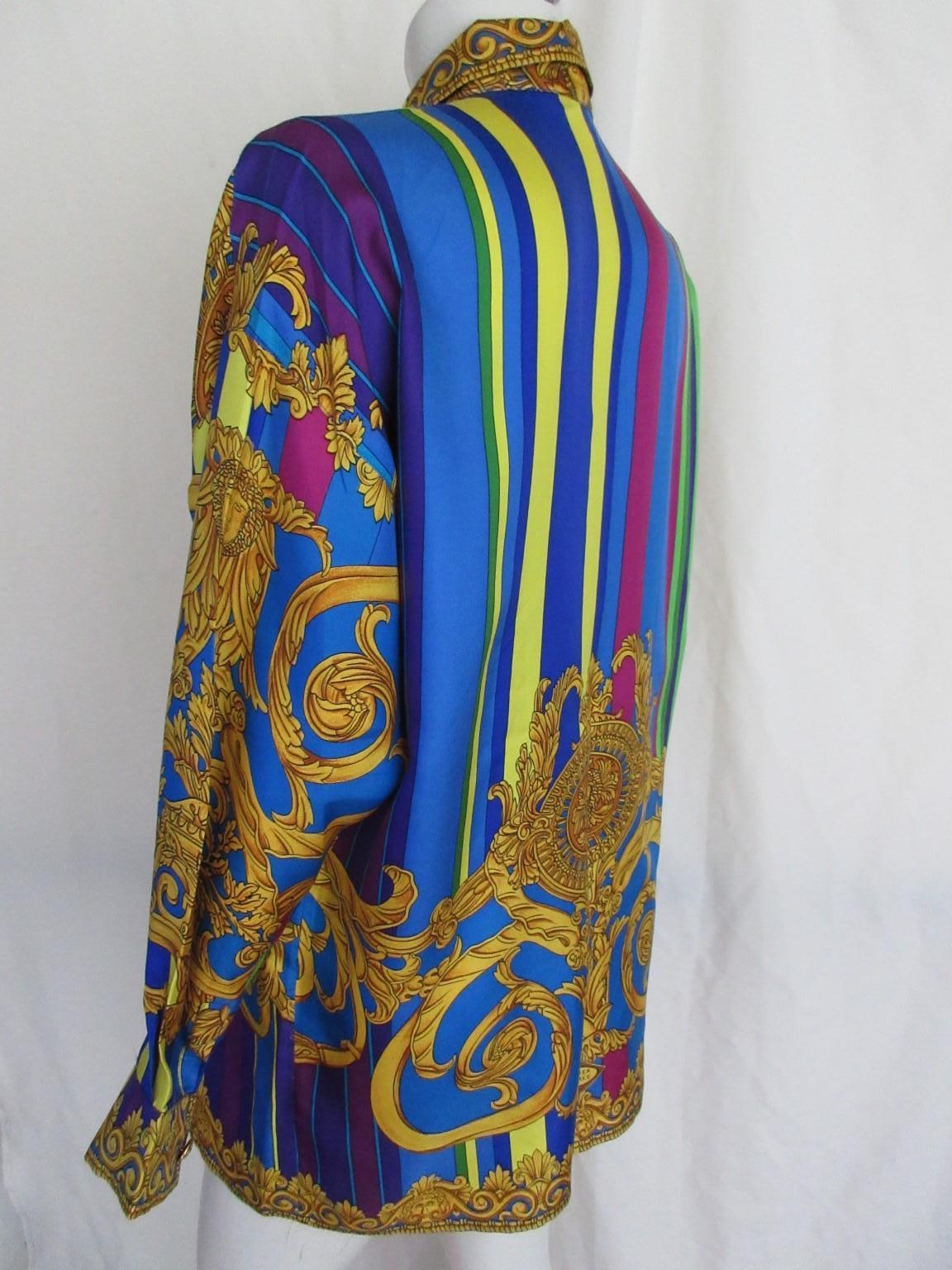 Women's or Men's Gianni Versace 90's Silk Gold Medusa Blouse For Sale