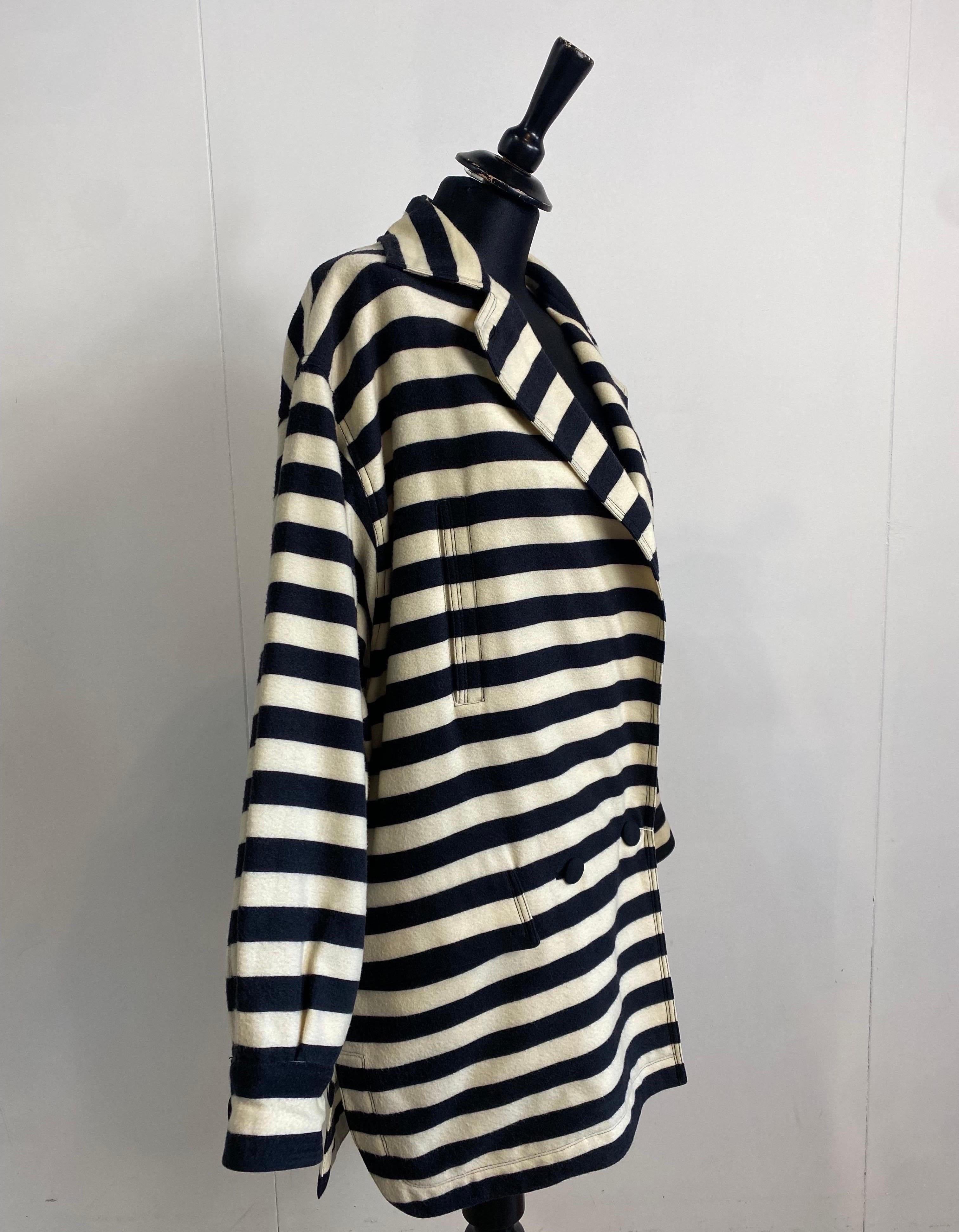 Black Gianni Versace 90s vintage striped Jacket For Sale