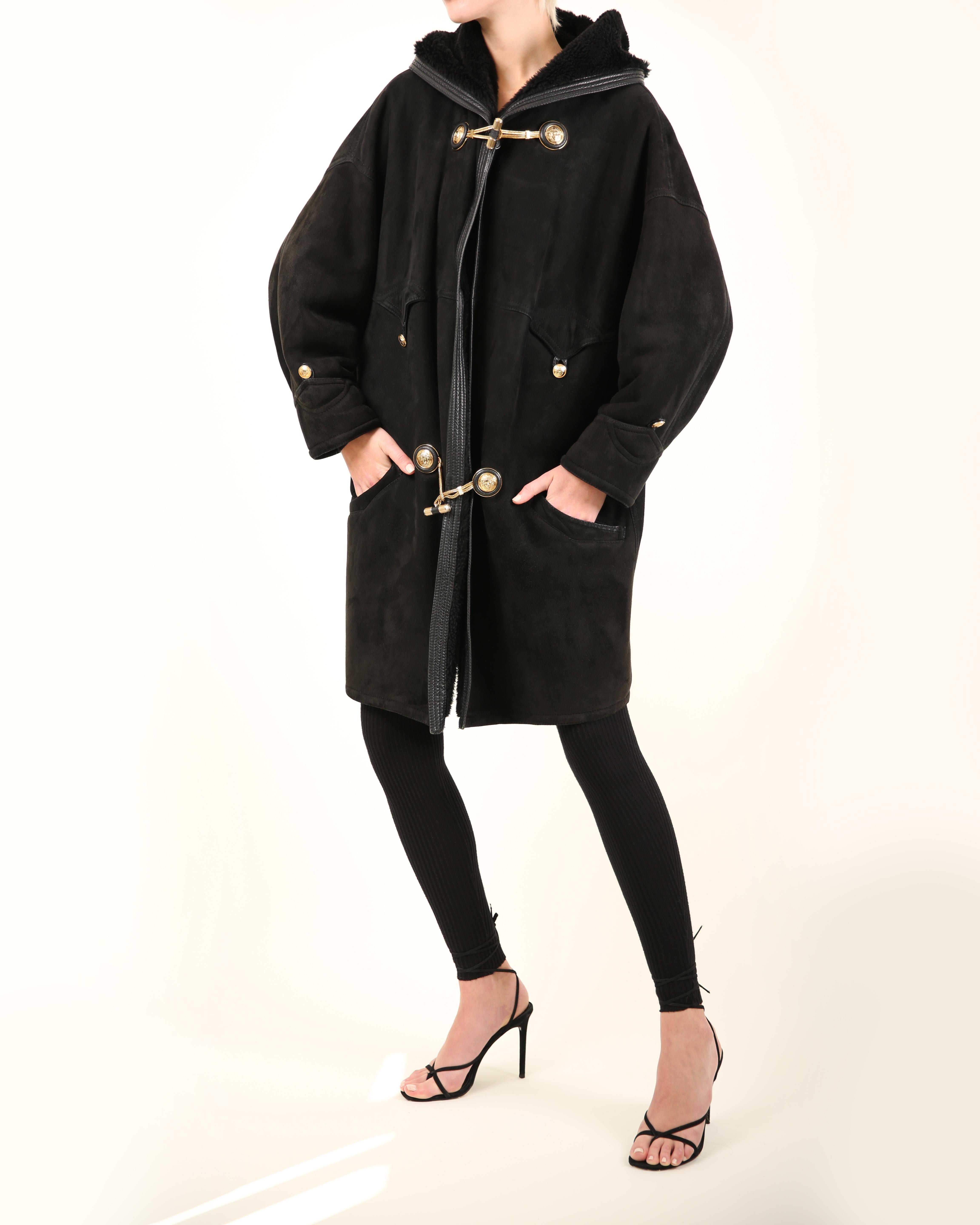 Women's Gianni Versace 90's XS - L black leather suede shearling bondage coat jacket For Sale