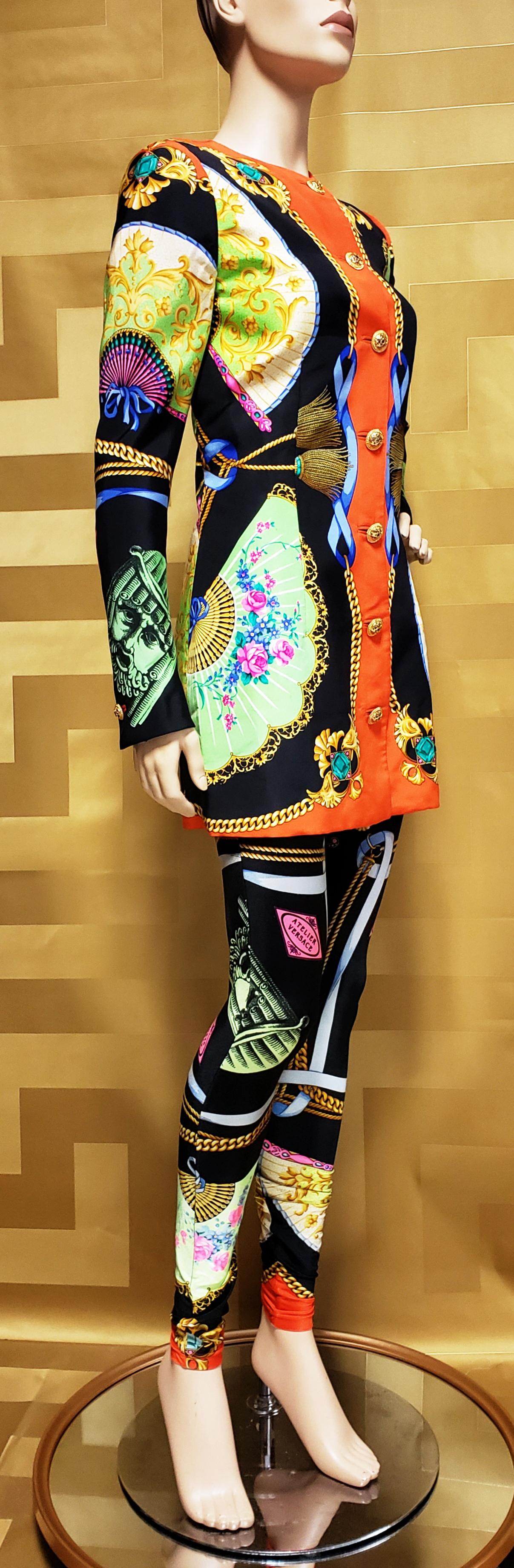 GIANNI VERSACE a two piece ensemble, jacket and leggings, in silk cady and lycra For Sale 1