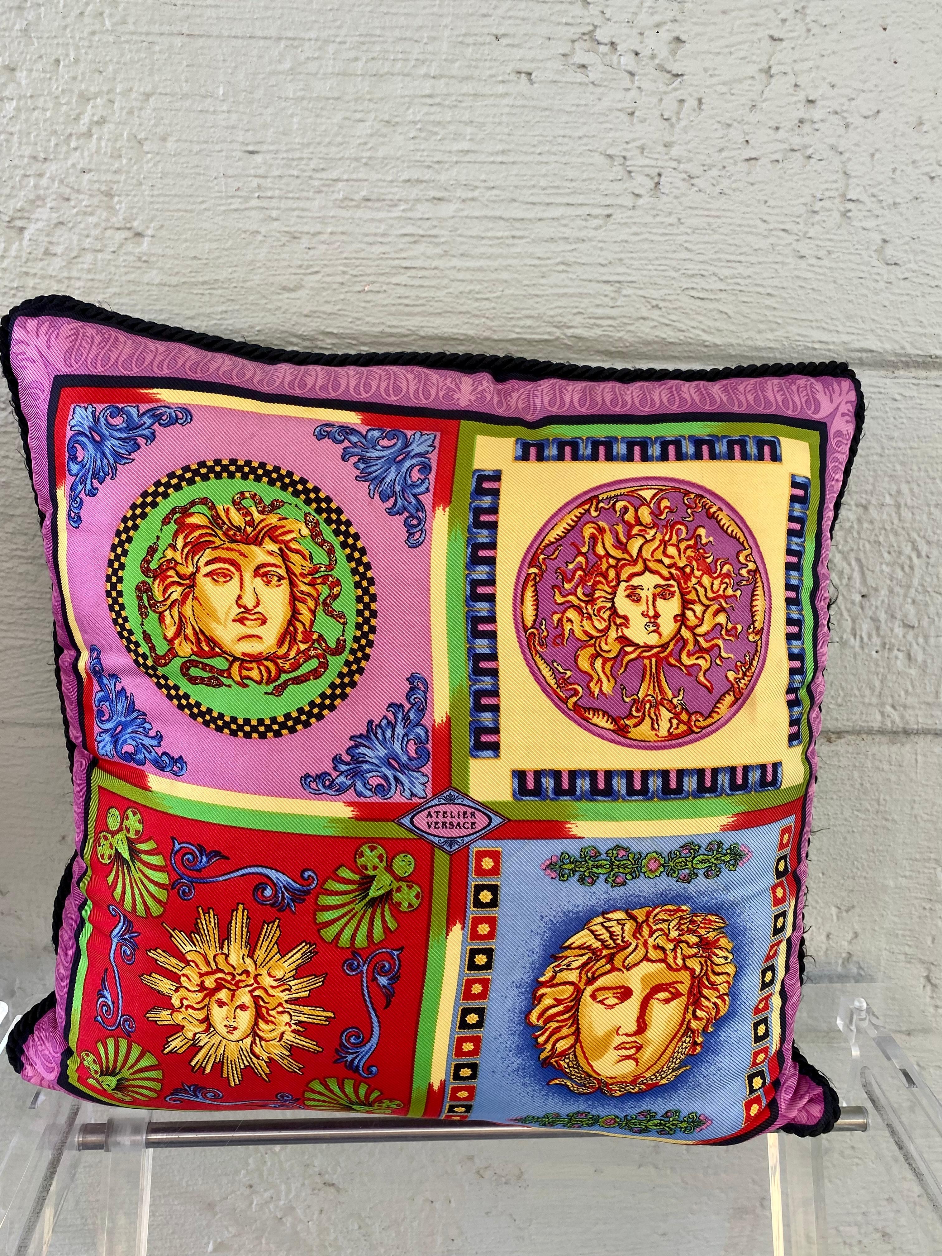 Gianni Versace Atelier Rare Vintage Silk Pillows - A Pair In Good Condition In Fort Lauderdale, FL