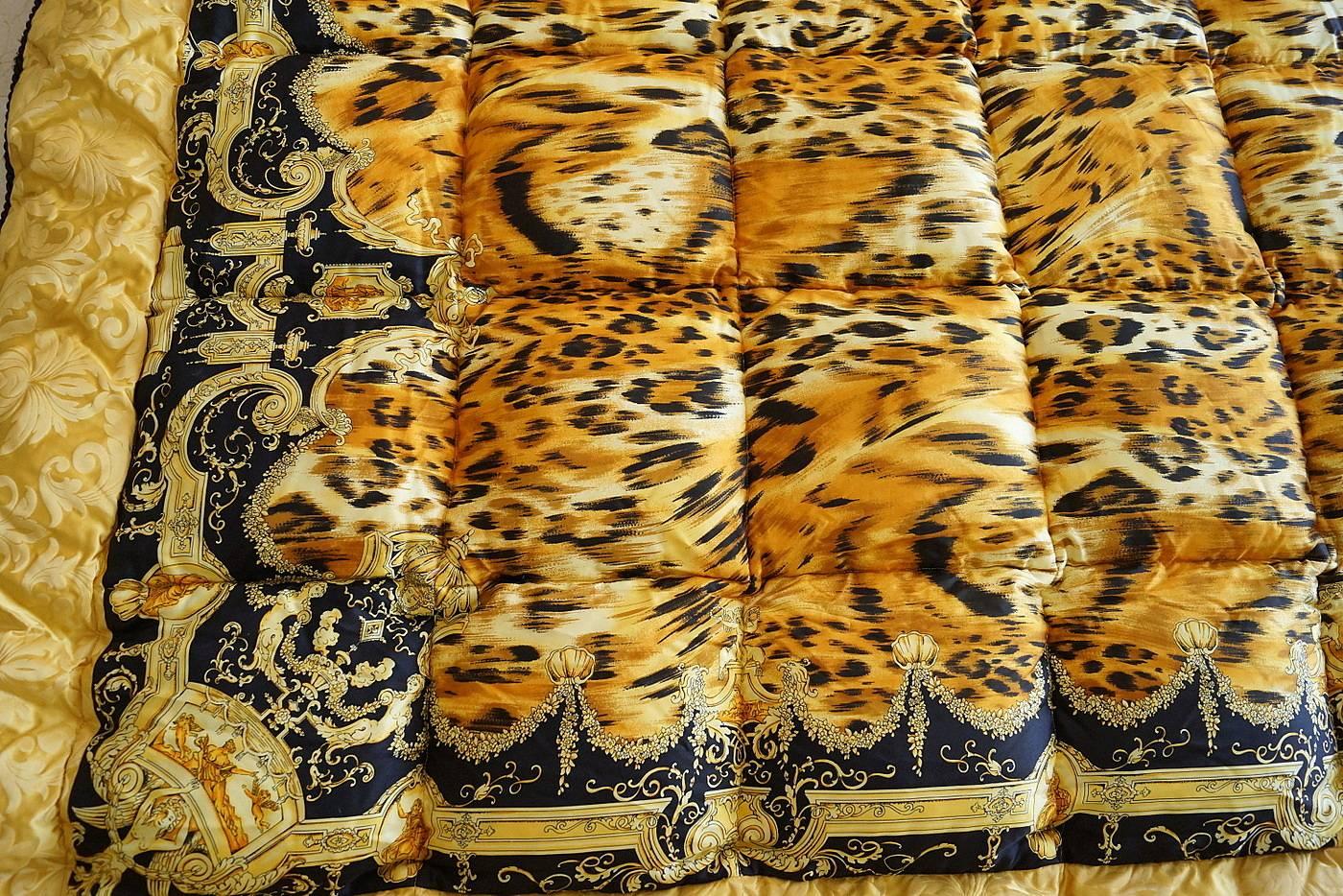 Gianni Versace Atelier Vintage Bettdecke Gänsedaunen Europäische König Reversible Neu 2