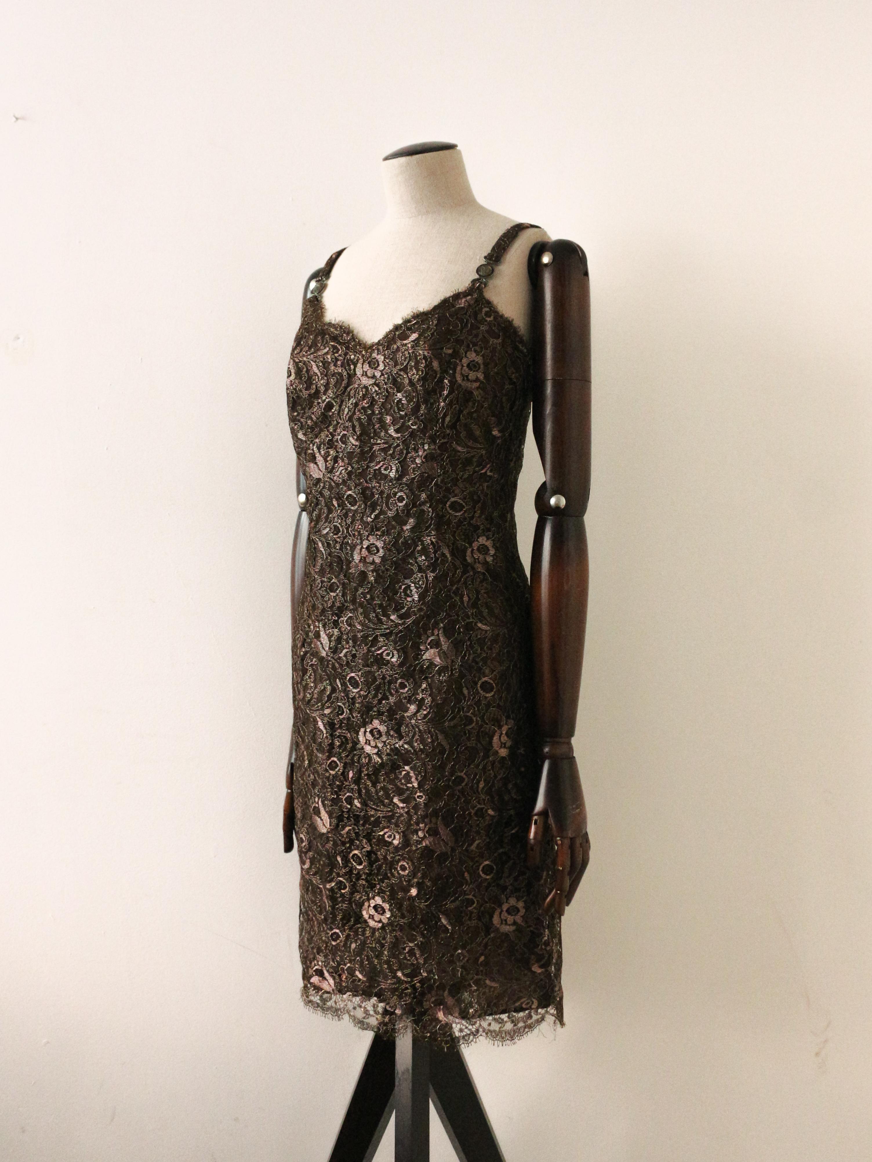 Gianni Versace Herbst/Winter 1996 Bronze-Spitzen-Minikleid (Schwarz) im Angebot