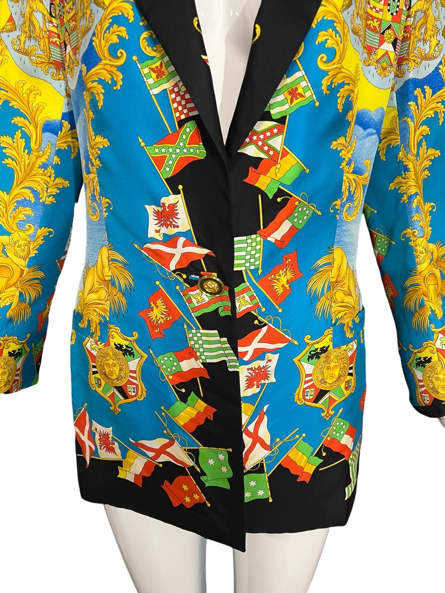 S/S 1993 Gianni Versace Baroque Flags Silk Blazer Jacket Miami Collection  In Excellent Condition For Sale In Concord, NC