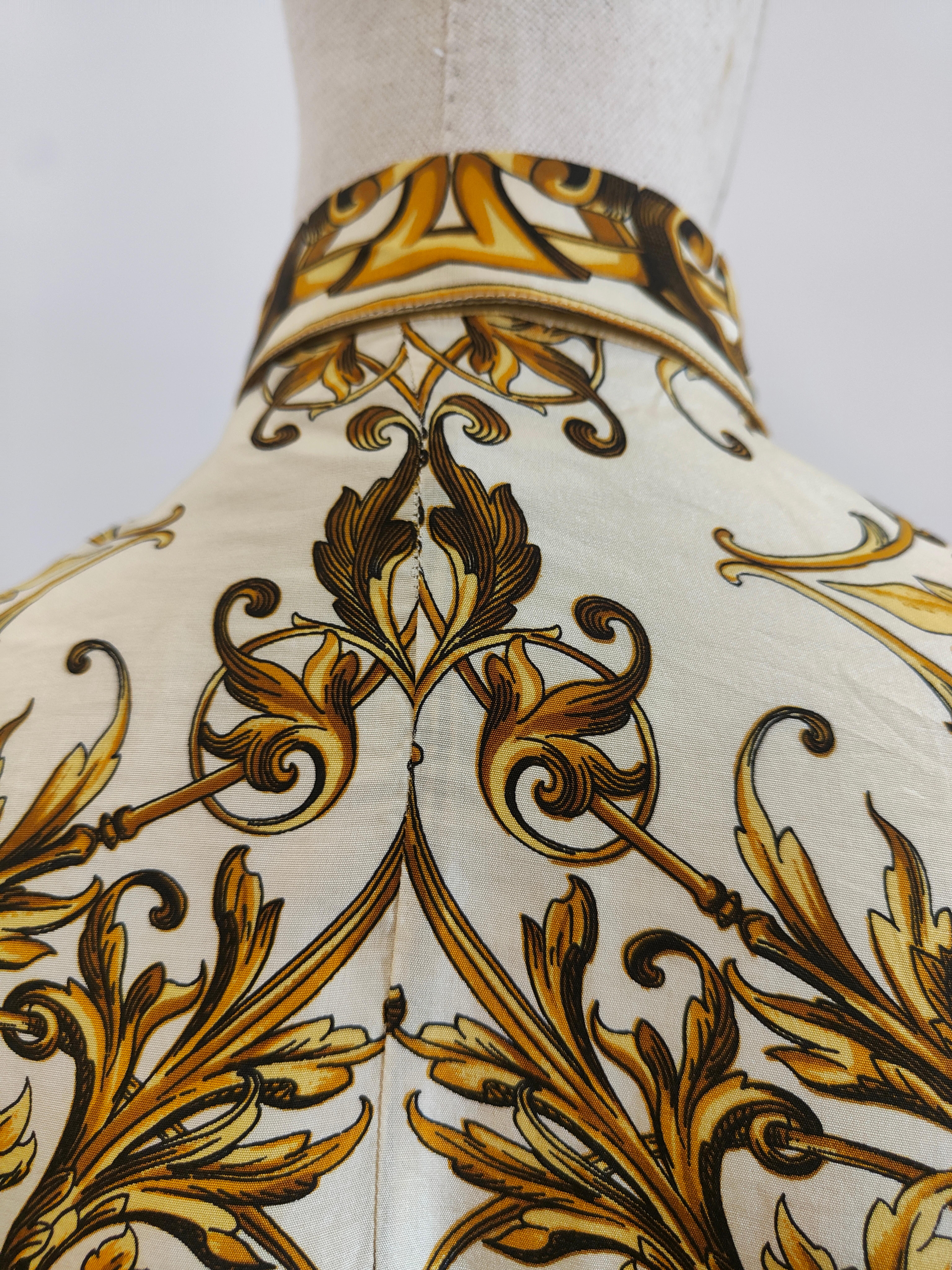 Gianni Versace - Chemise en soie baroque en vente 1