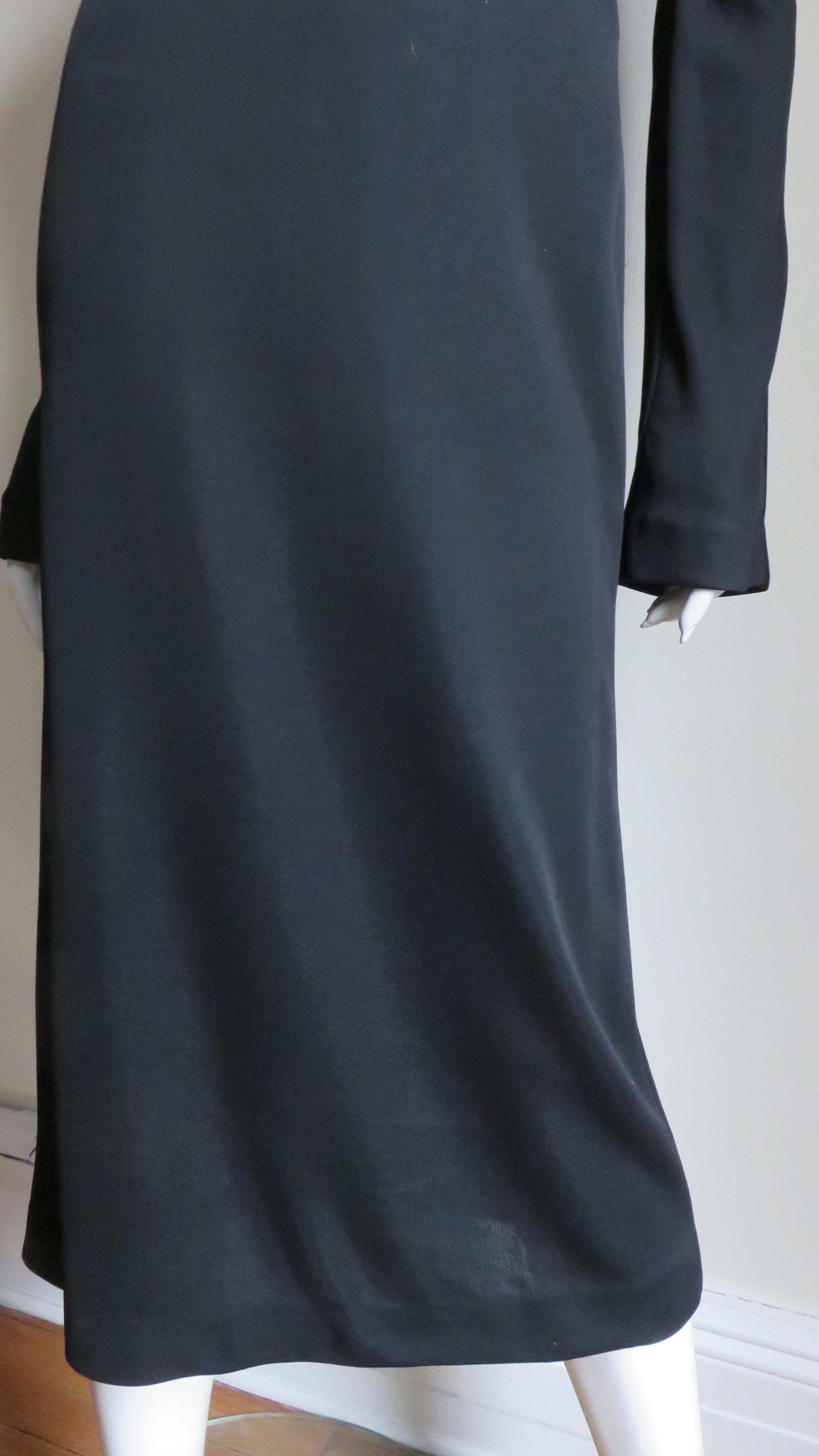 Gianni Versace Couture 1990s Bell Sleeve Dress In Good Condition For Sale In Water Mill, NY