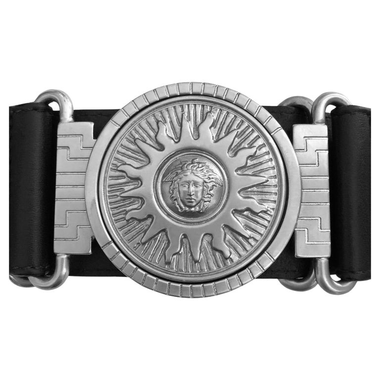 Gianni Versace Belt - 1990s Vintage - Silver Medusa Head  display picture 2