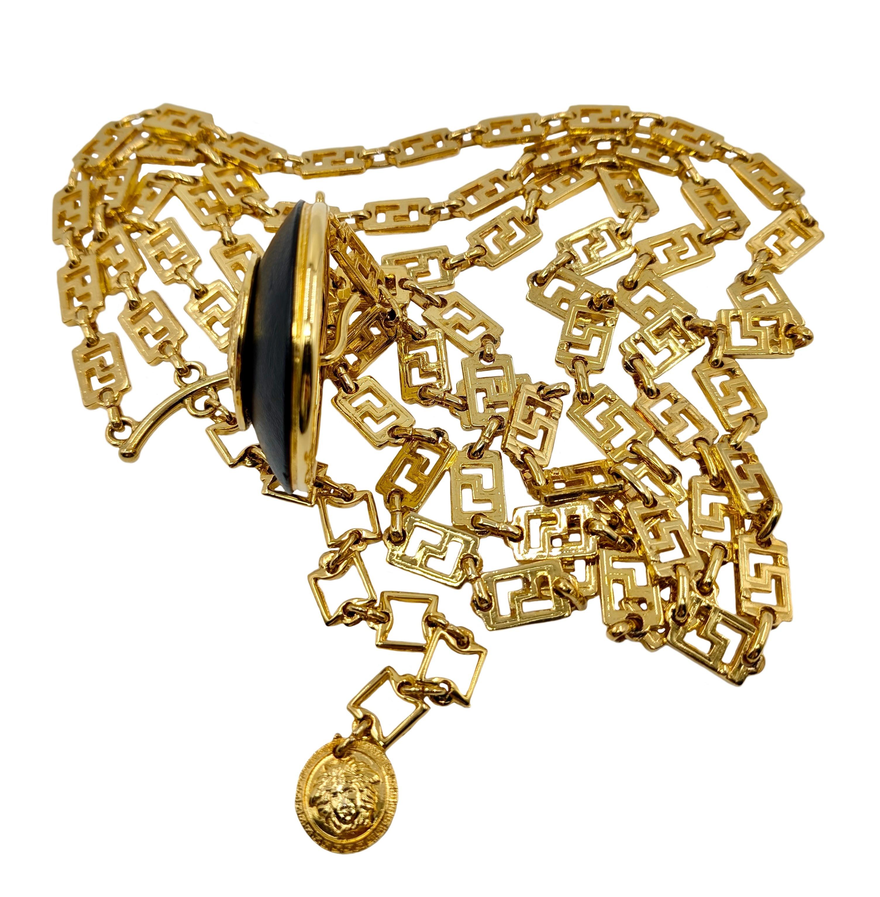 GIANNI VERSACE Belt with triple golden greek chain and Medusa medallion For Sale 5